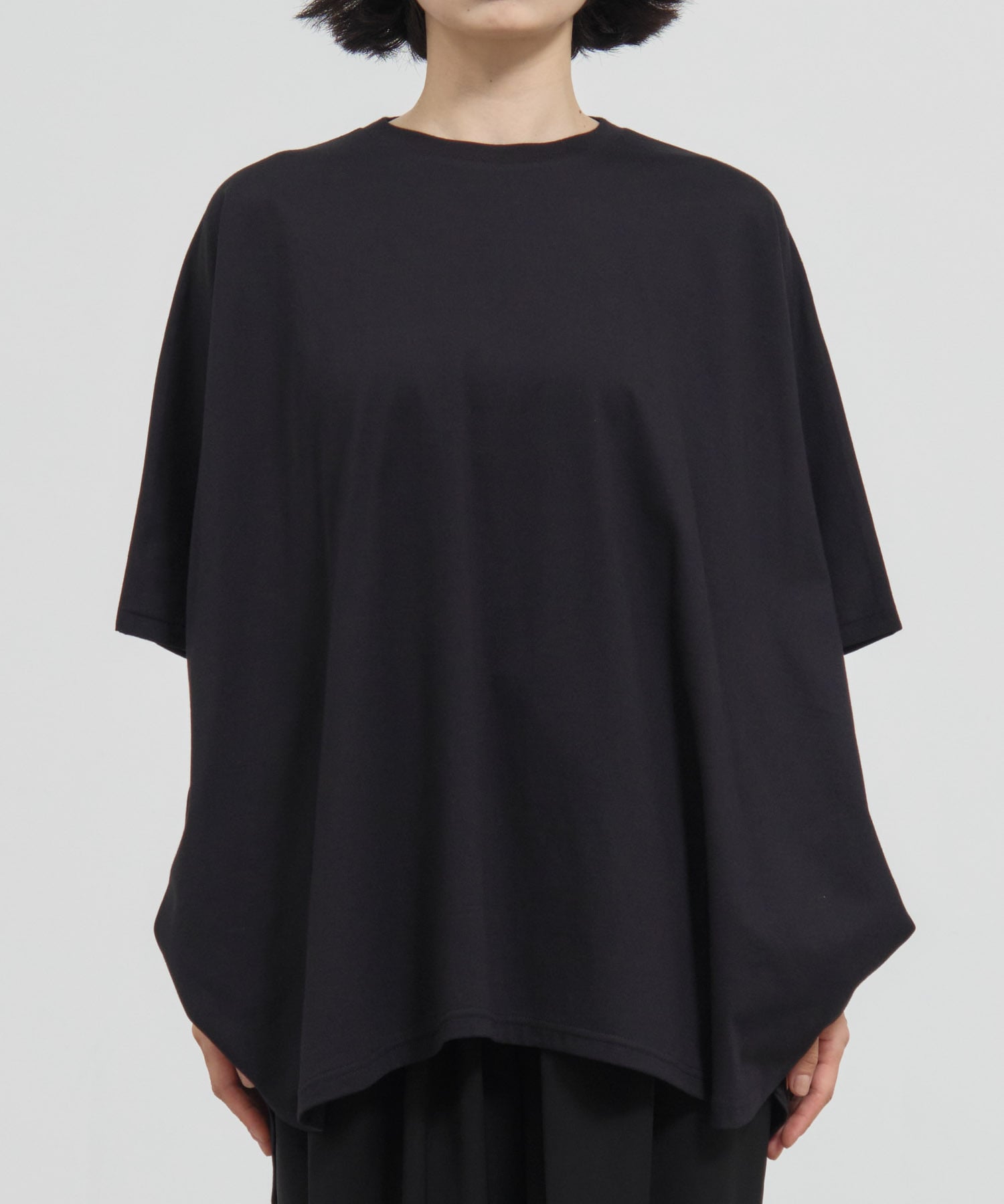 HALF-SLEEVES HEXAGON T-SHIRT ENFOLD