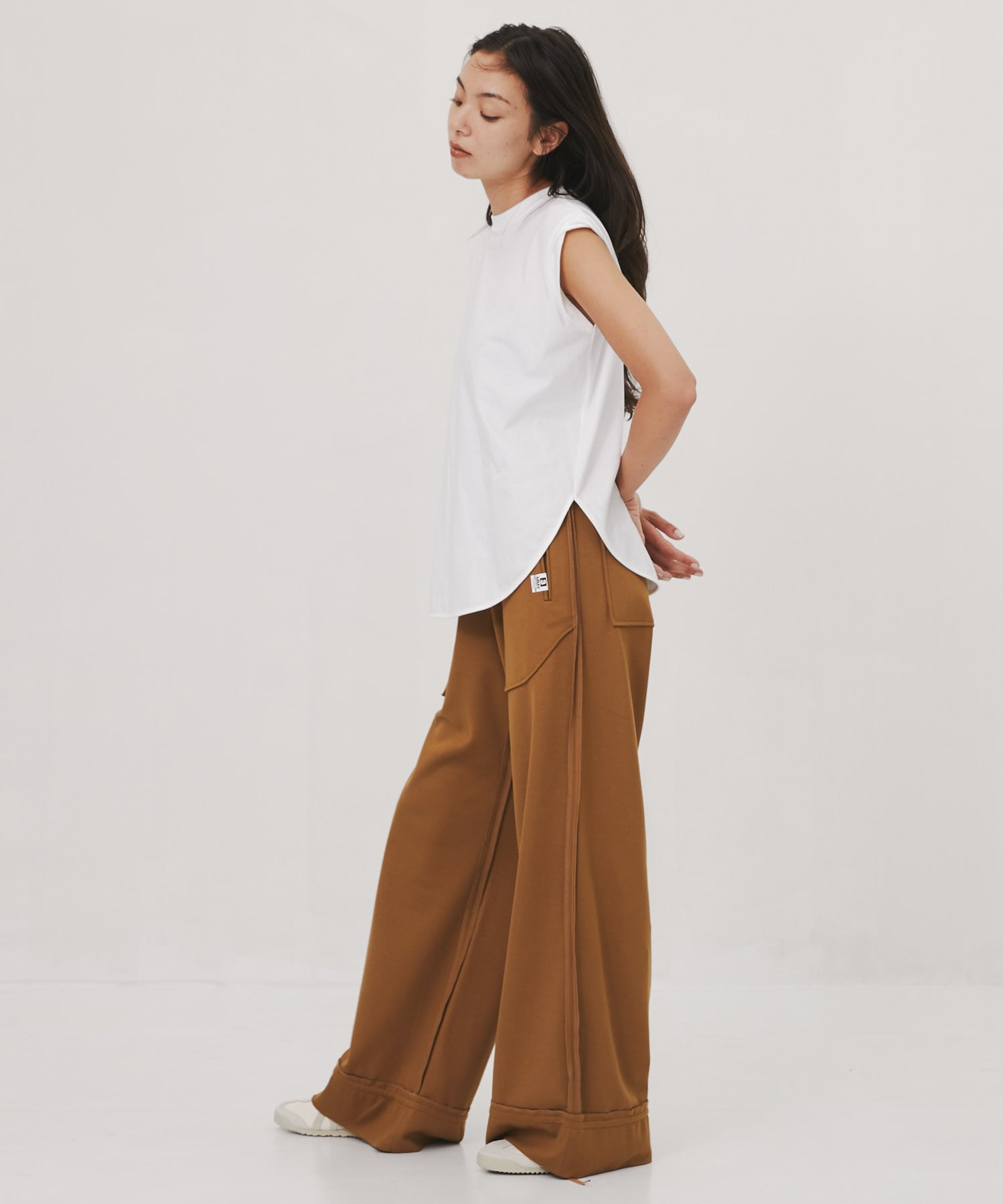 round-hem tank top nagonstans