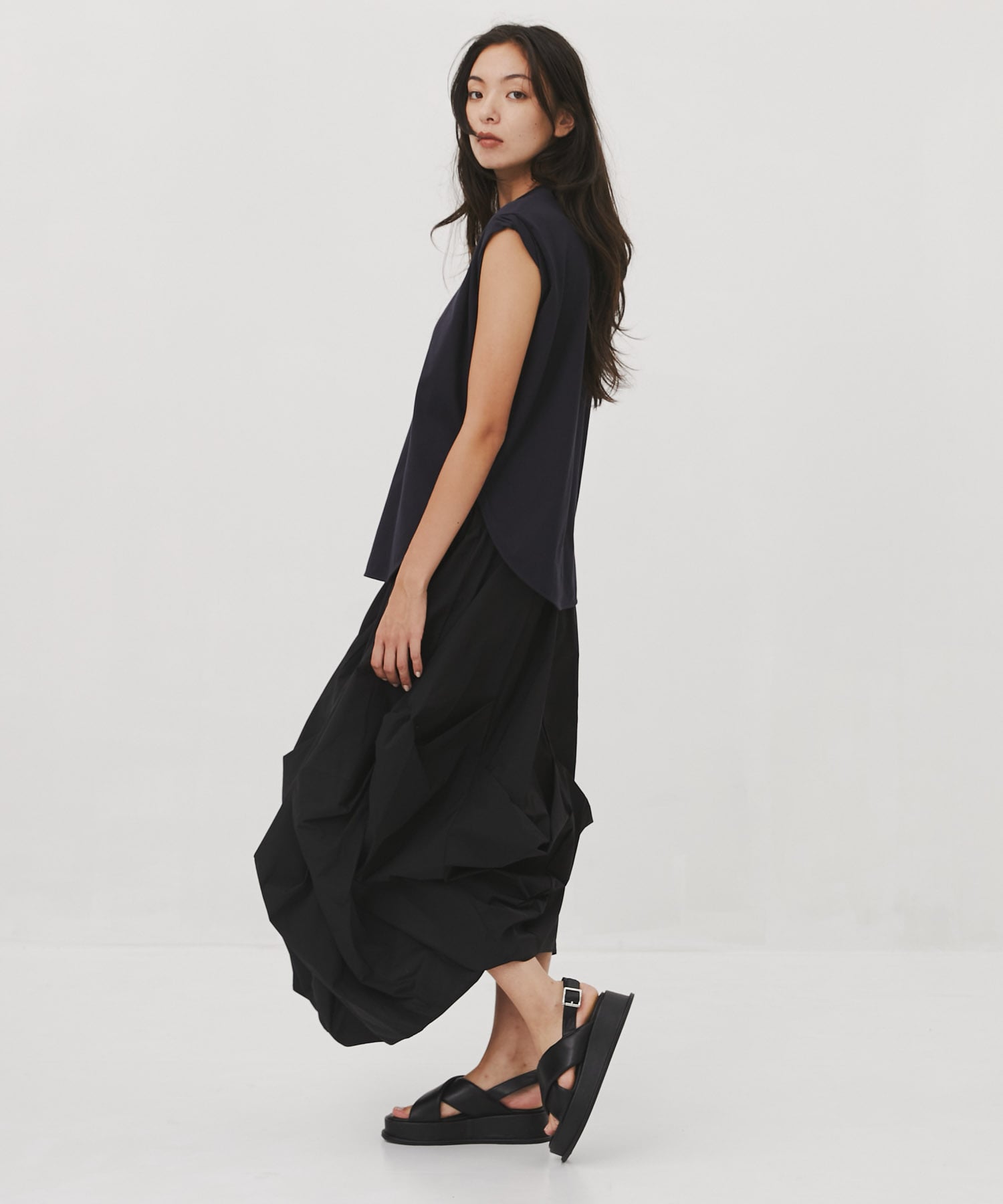 round-hem tank top nagonstans