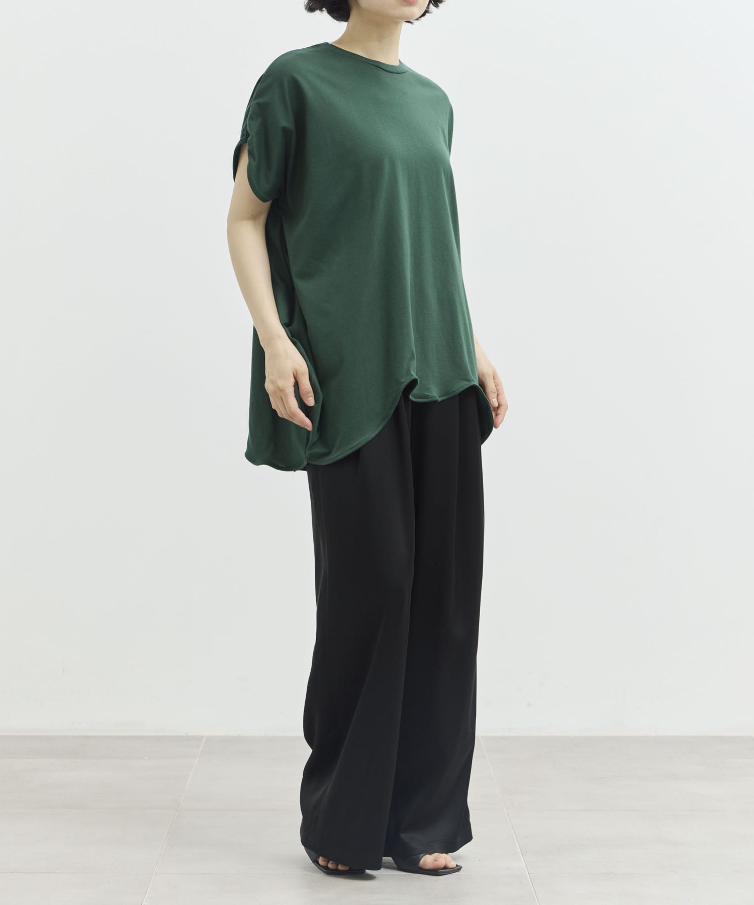 GATHER WIDE-TROUSERS ENFOLD