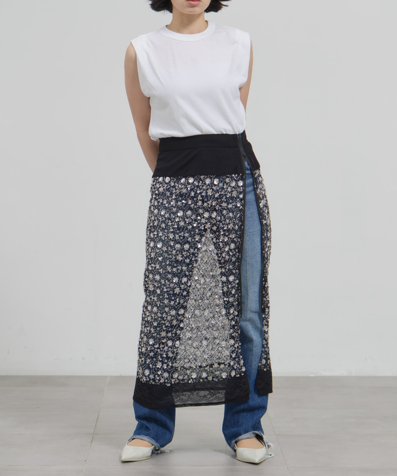 CB-25179　Lame Skirt Chika Kisada