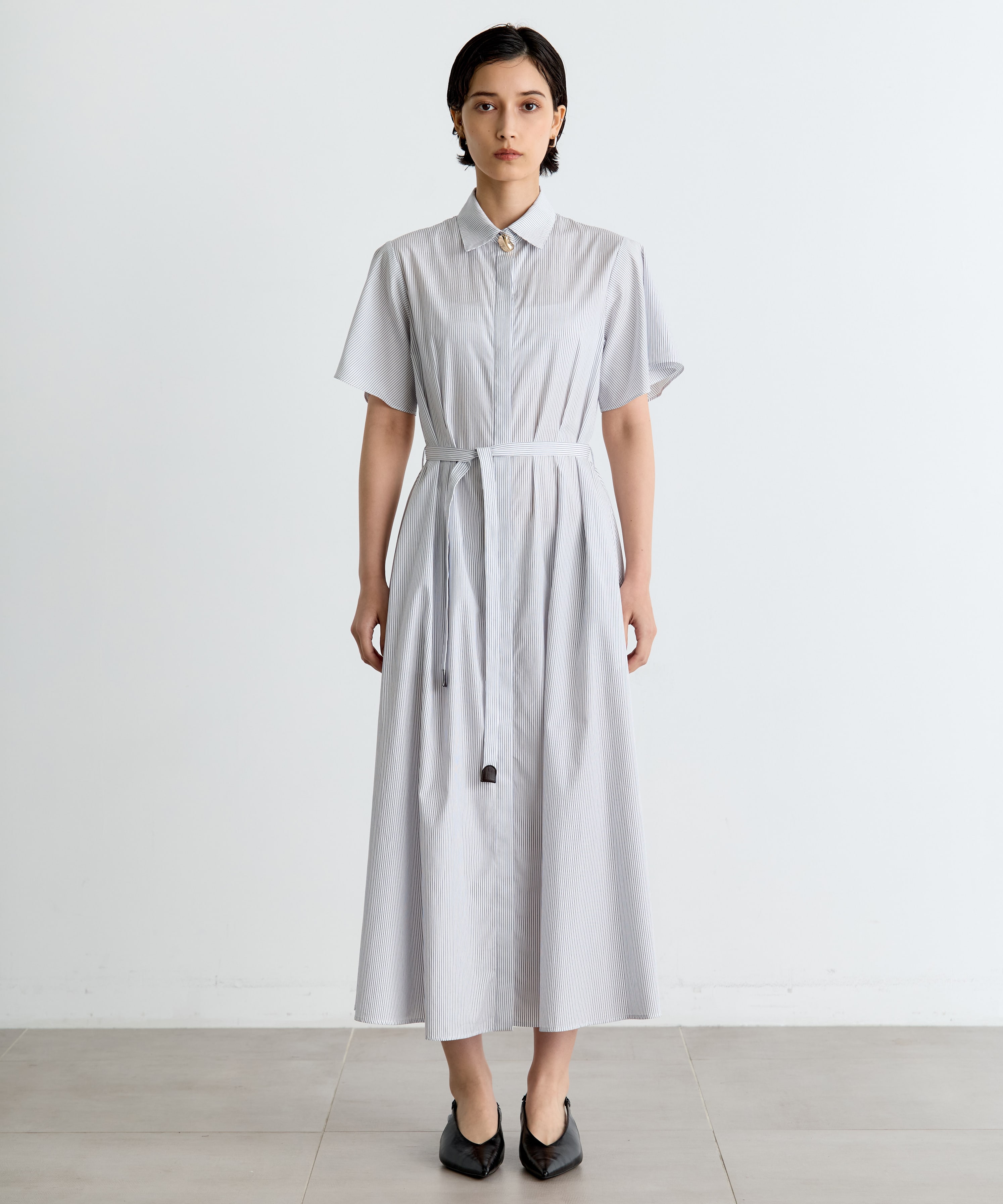Drape Sleeve Dress THE TOKYO