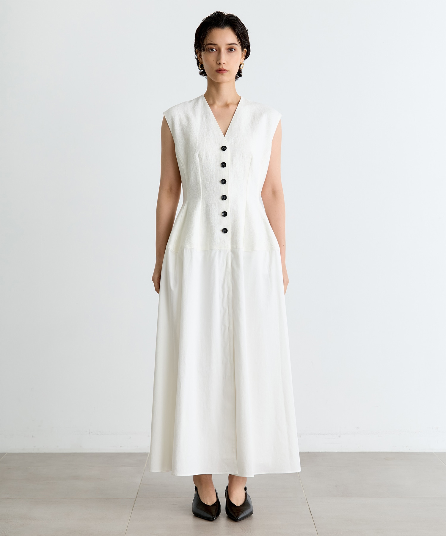 別注 Ilsa sleeveless dress AKIRANAKA