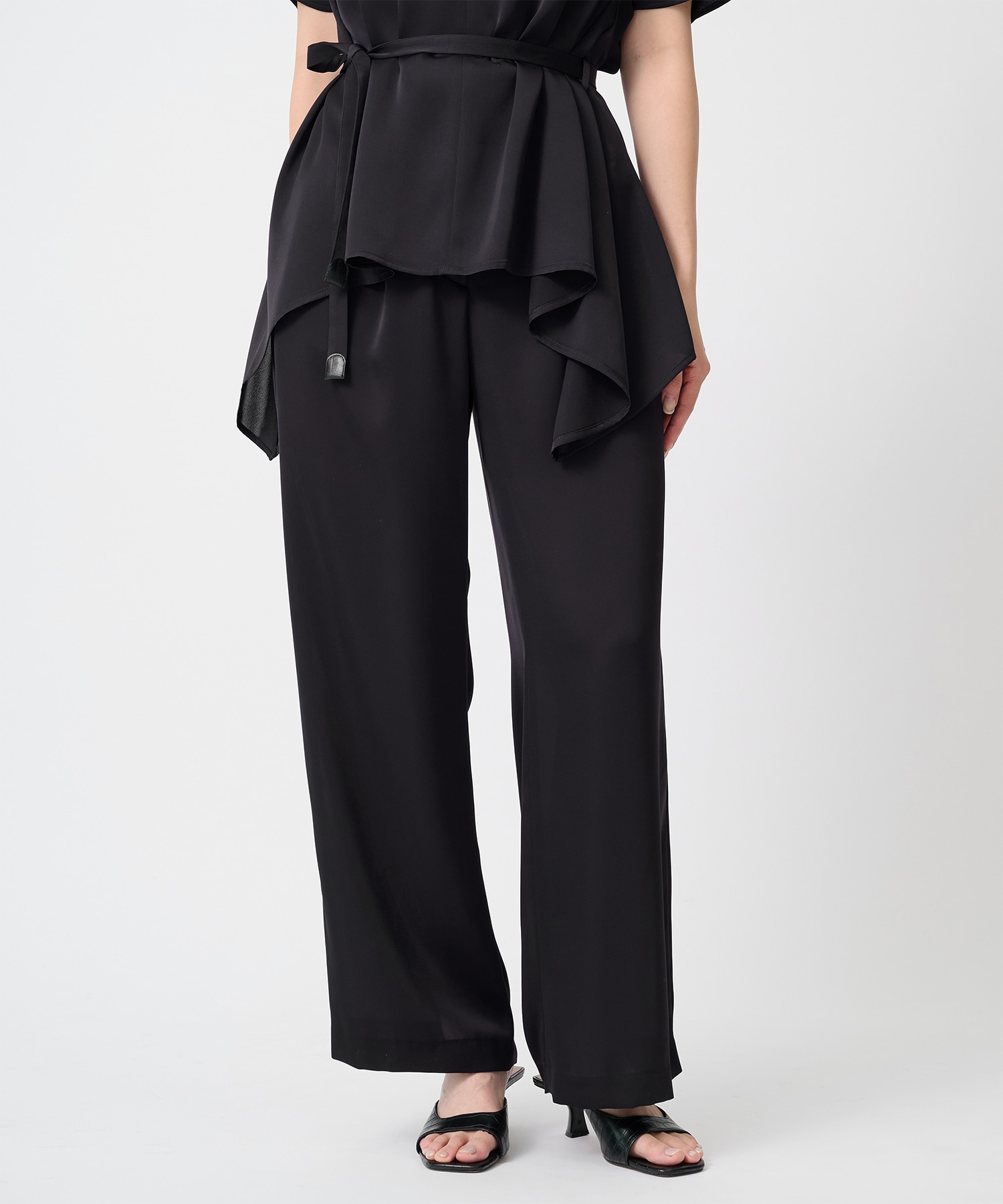 Satin Straight Pants THE TOKYO