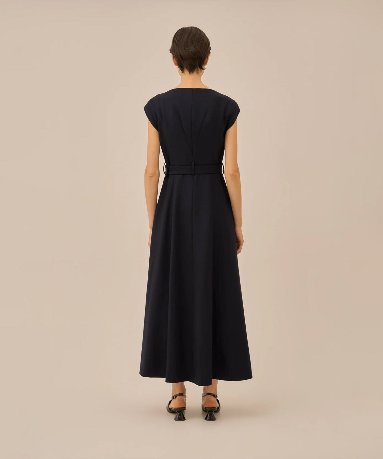 Sesilia dress AKIRANAKA