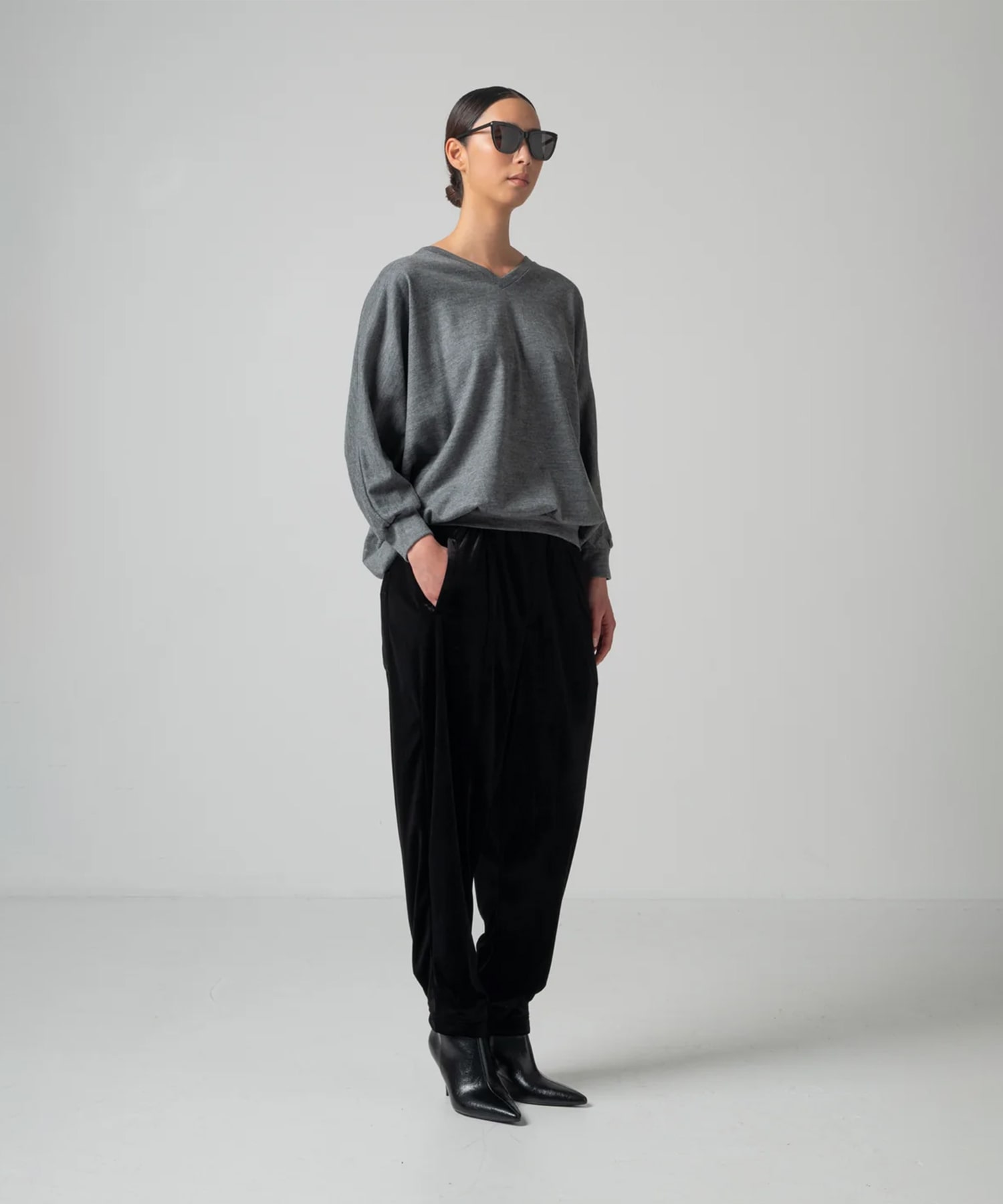 ORI V NECK TOP COGTHEBIGSMOKE