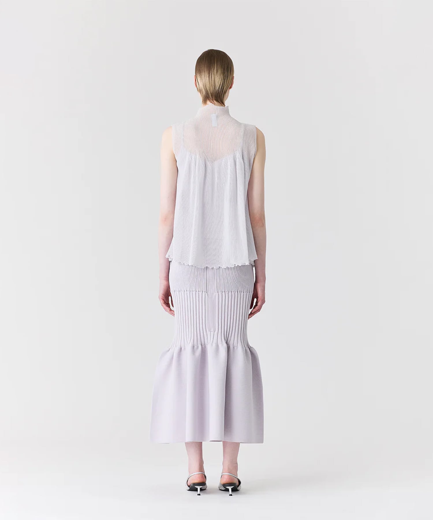 HYPHA LUCENT GLITTER SLEEVELESS BUST FLARE TOP CFCL