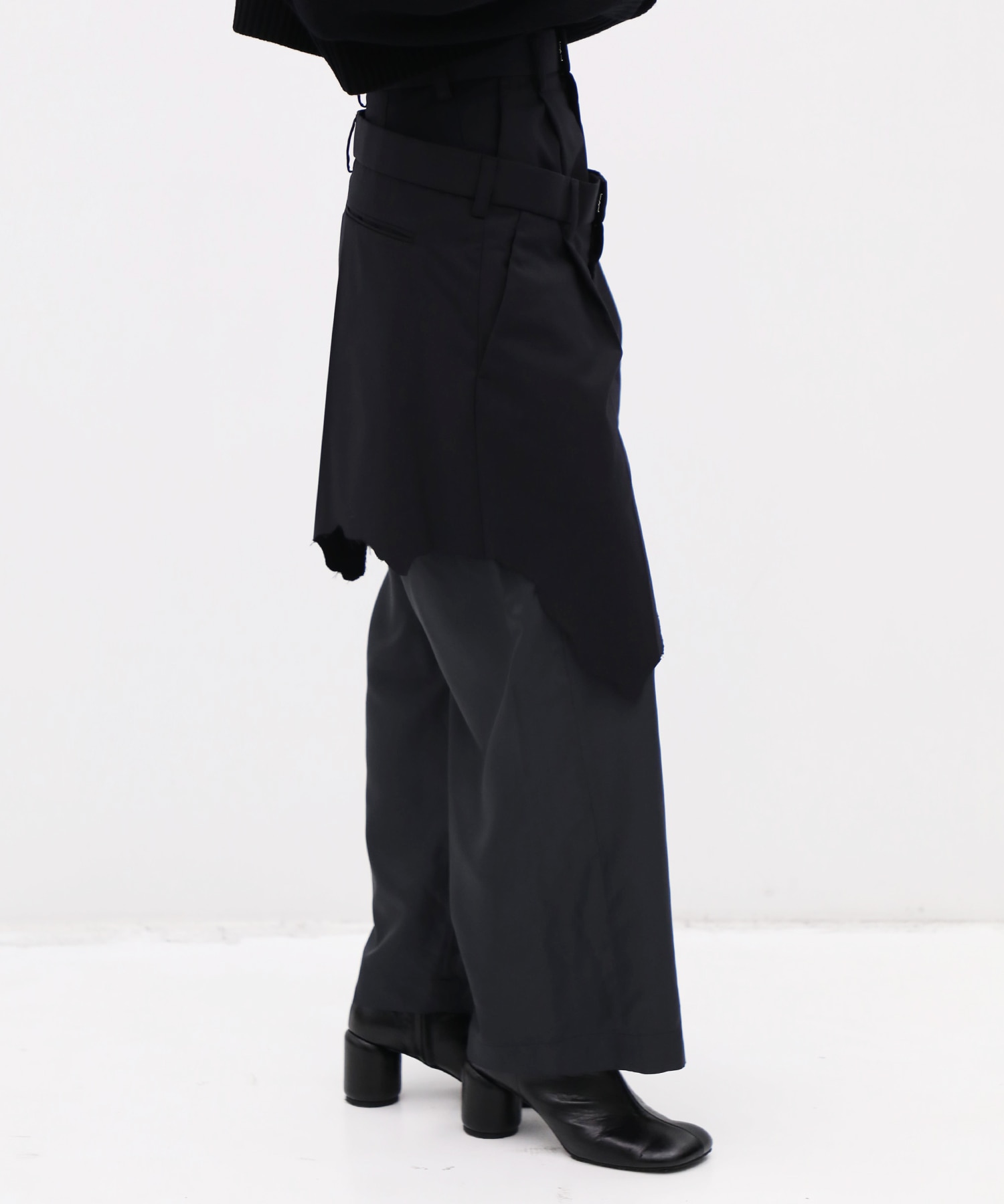 26WCL-P04110 Pants kolor