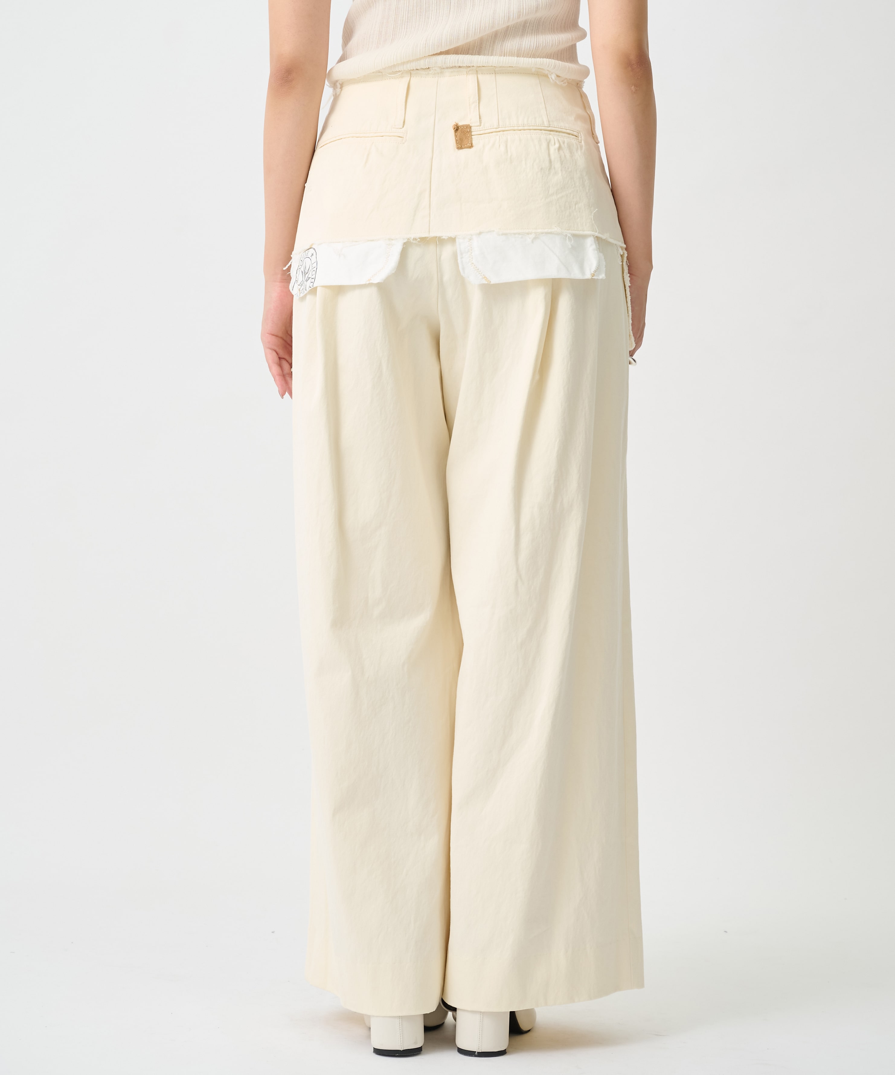 26WCL-P06122 Pants kolor