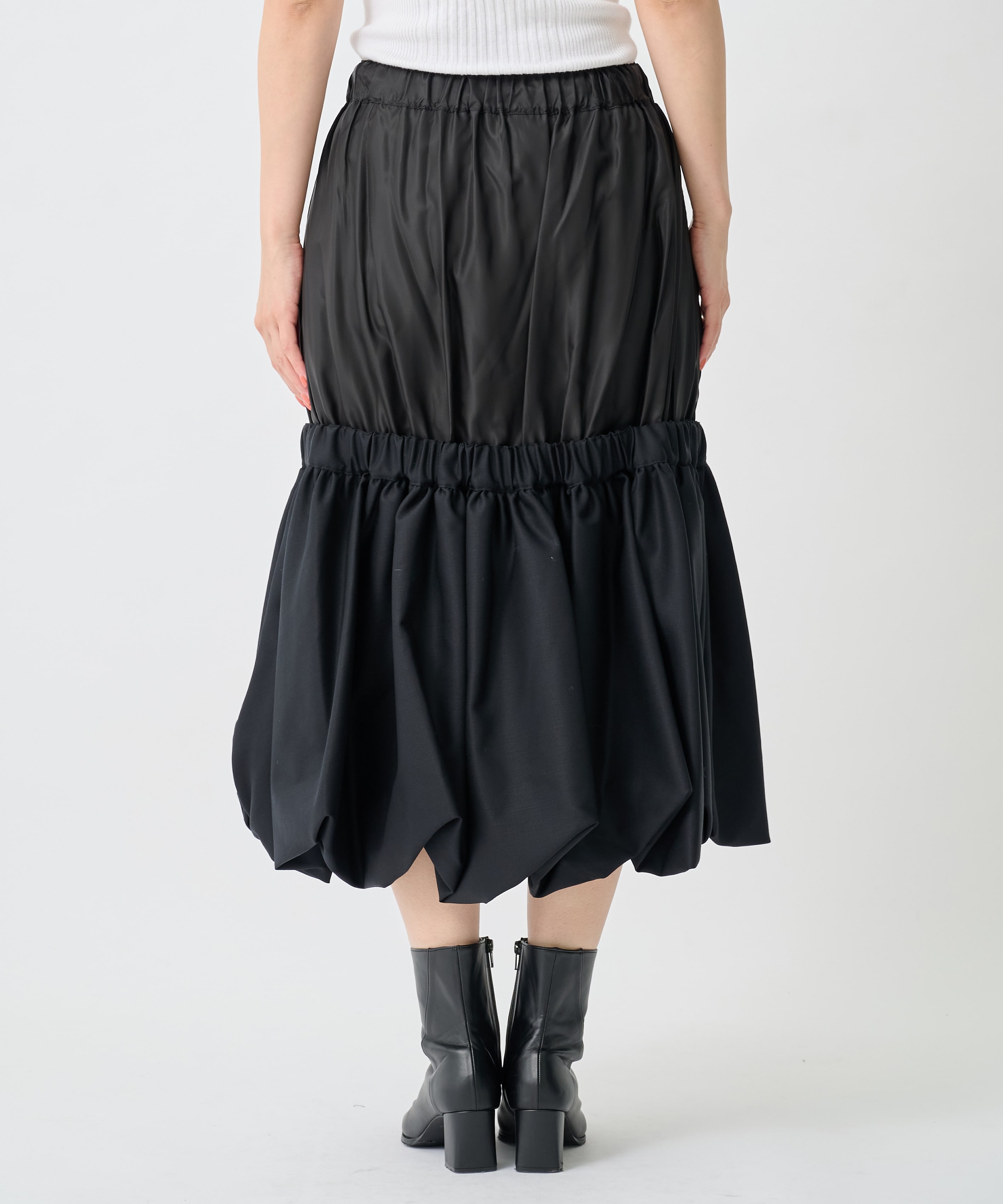 3R-S005-051 Skirt noir kei ninomiya