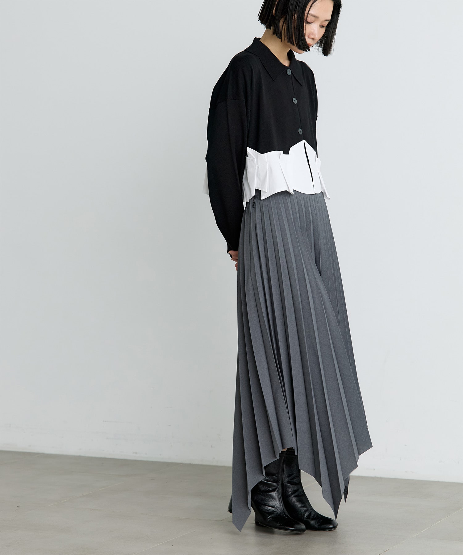 Eliza Pleats Skirt EZUMi