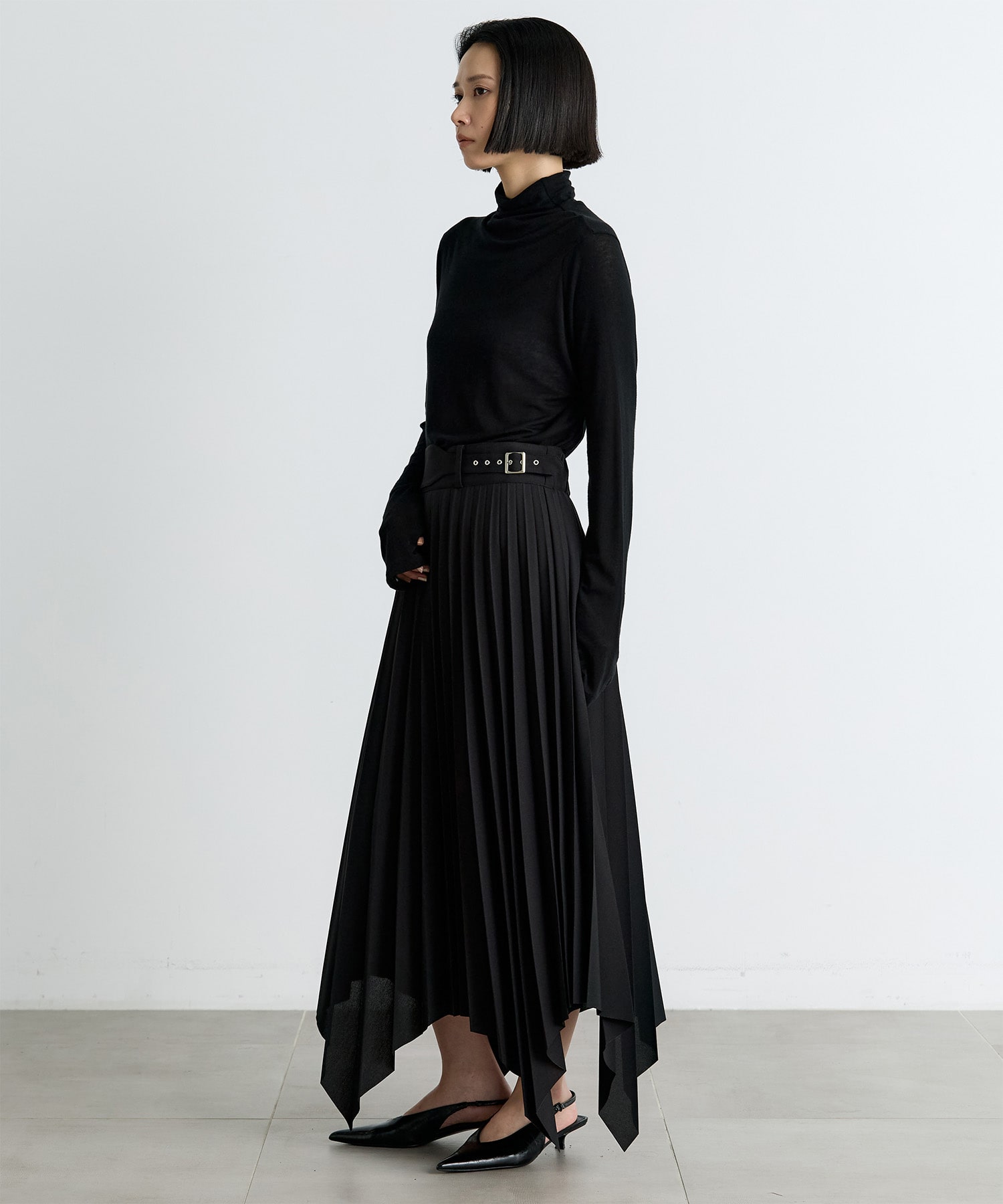 Eliza Pleats Skirt EZUMi