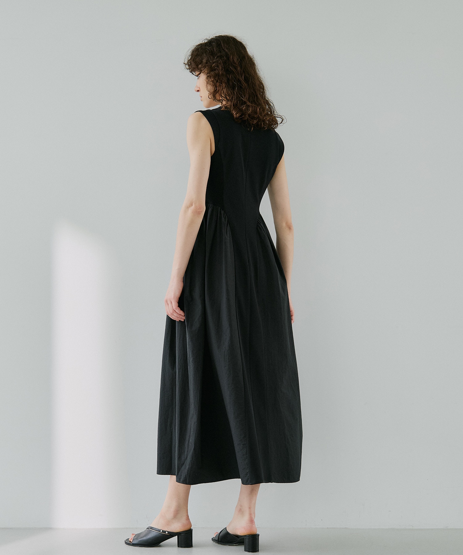 Gather Volume One-Piece RITAN
