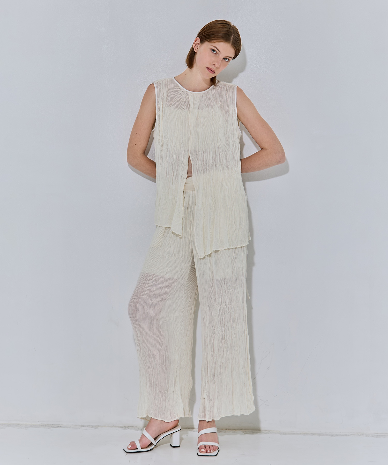 Airy Micro Pleats Tops RITAN