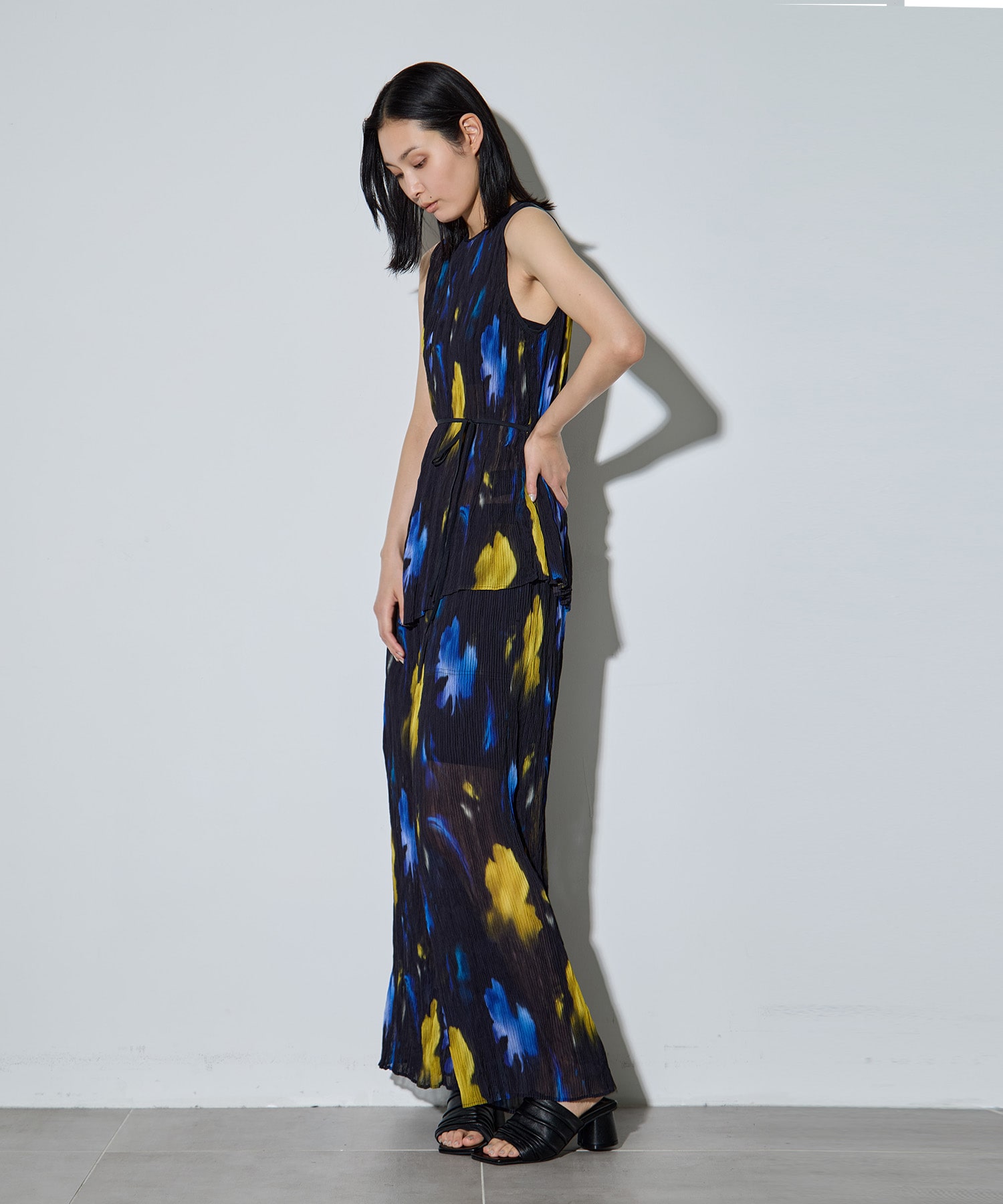 Airy Micro Pleats Tops RITAN