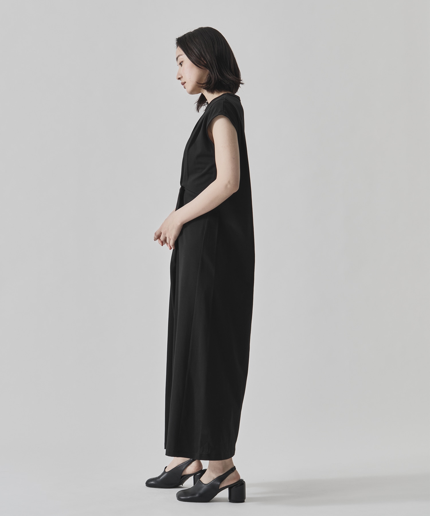 Shoulder Tuck Twist Dress CITY TOKYO