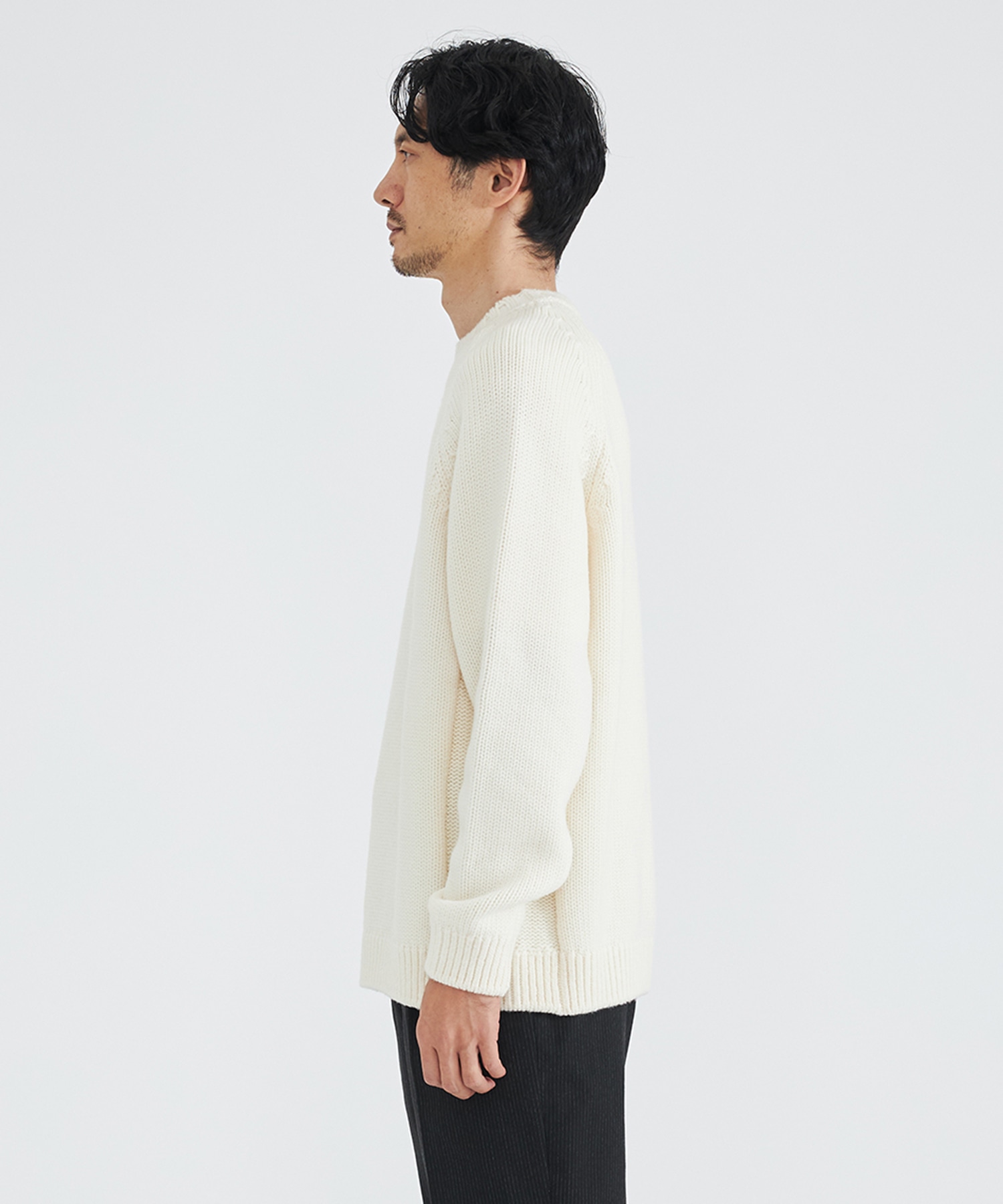 Wool Middle Gauge C/N Knit PO(44 OFF WHITE): THE TOKYO: MEN｜THE