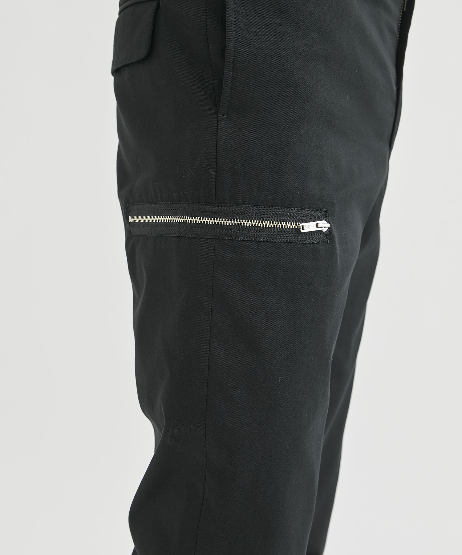 UC1C4501-2 PANTS(2 BLACK): UNDERCOVER: MEN｜THE TOKYO ONLINE STORE