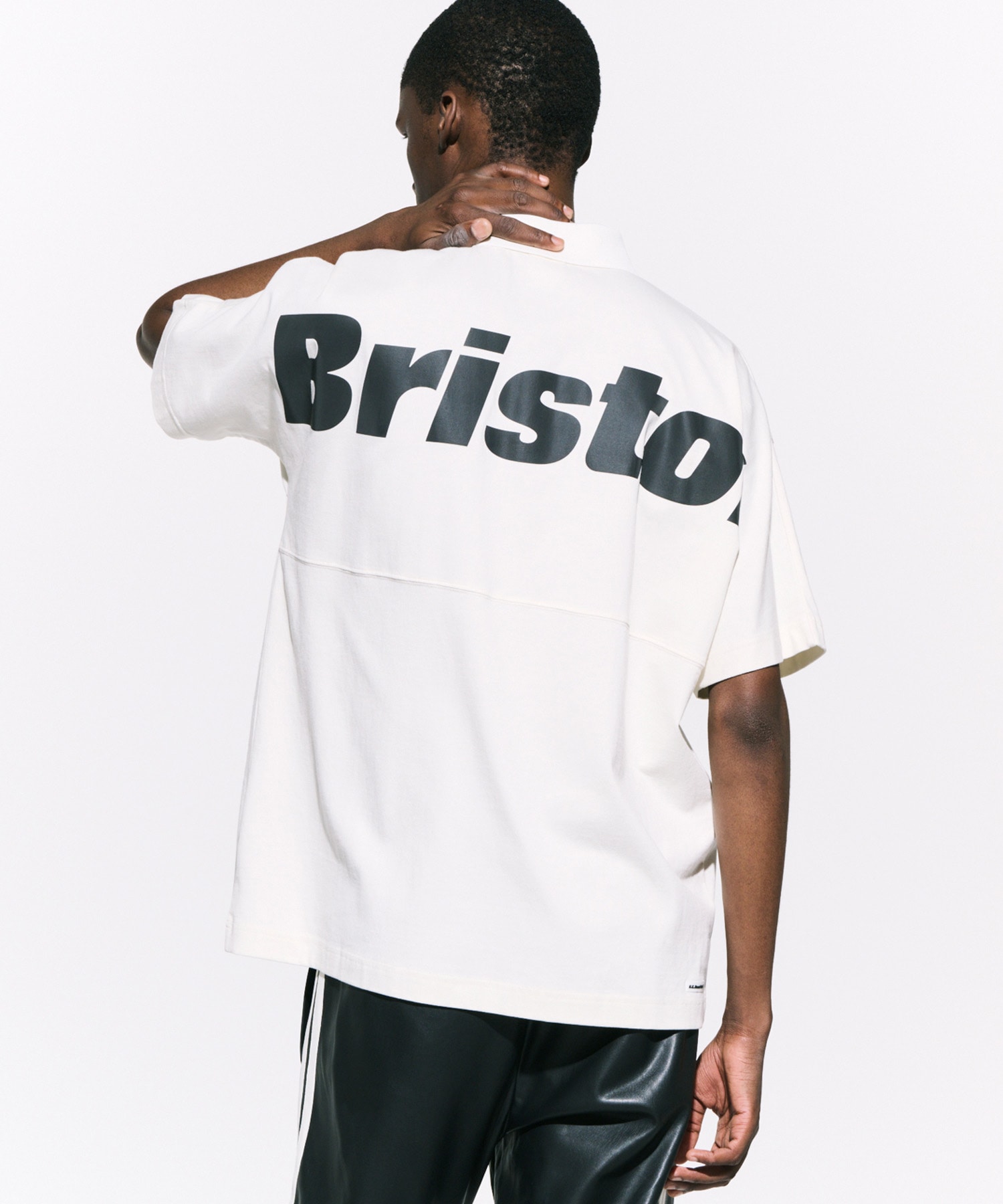 BIG LOGO WIDE POLO G(S OFF WHITE): F.C.Real Bristol: MEN｜THE