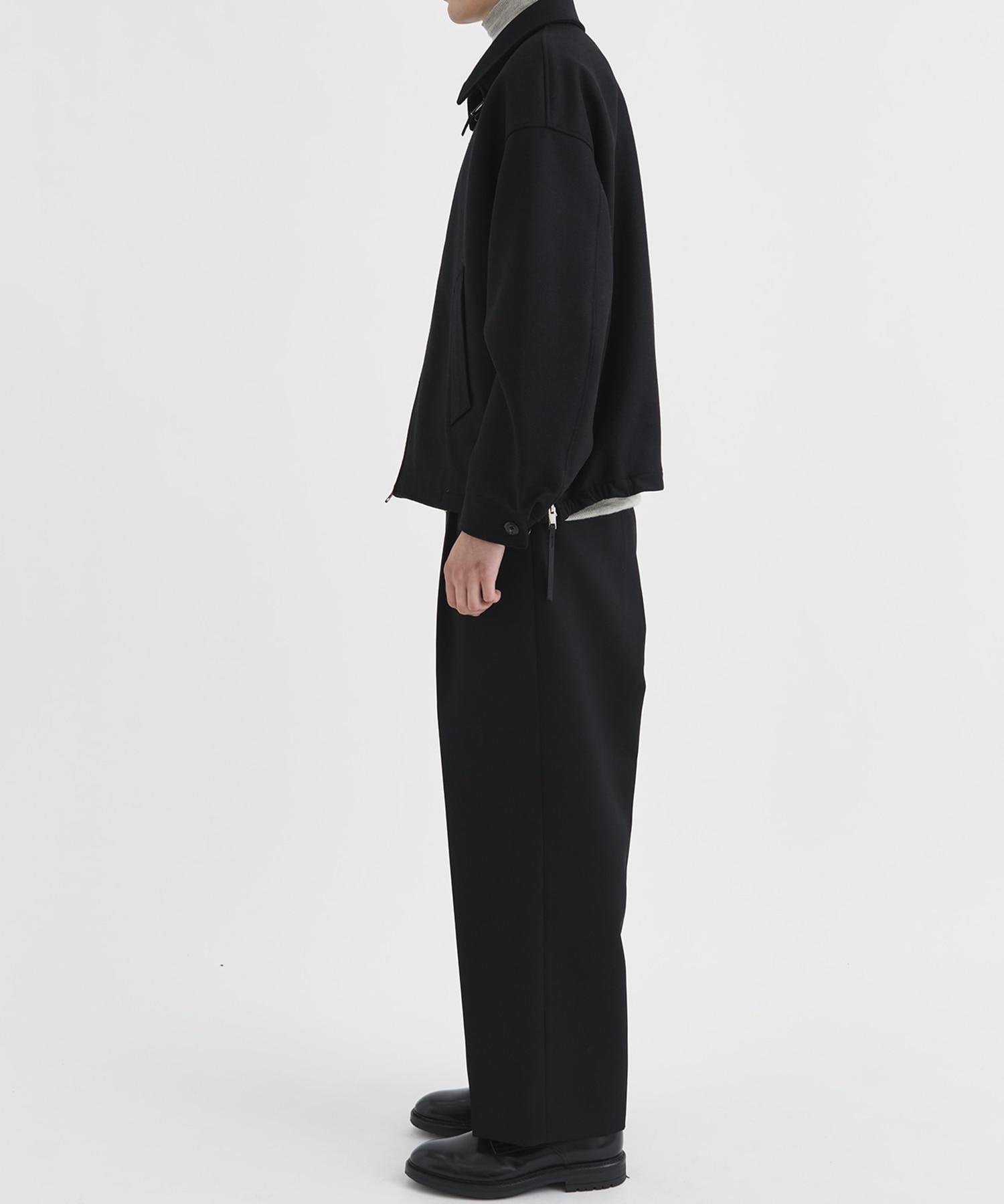 THE EASY SLACKS WIDE(44 BLACK): THE RERACS: MEN｜THE TOKYO ONLINE