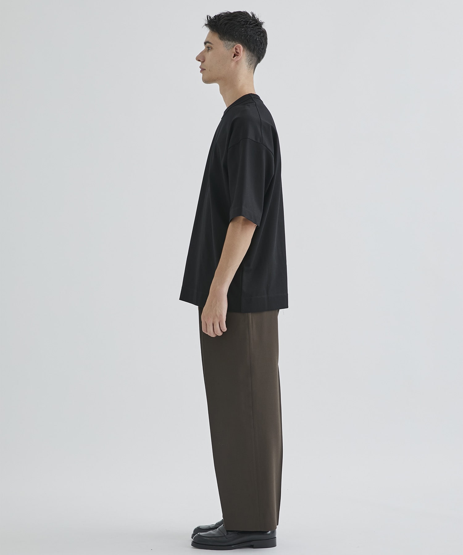 DOUBLE PLEATED TROUSERS MARKAWARE