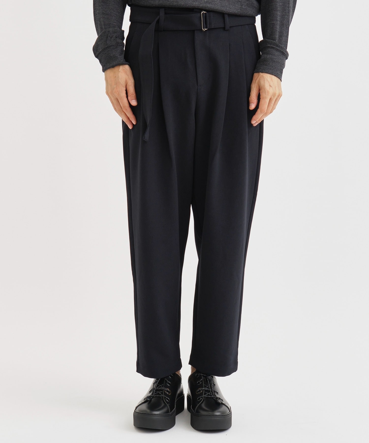 STRETCH DOUBLE CLOTH BELTED TAPERED FIT TROUSERS ATTACHMENT