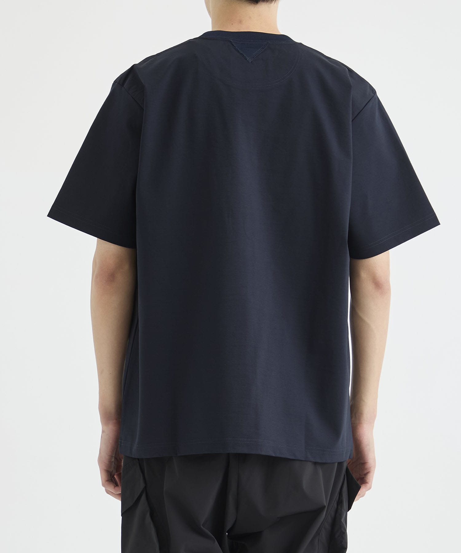 ZIP POCKET T-SHIRT White Mountaineering