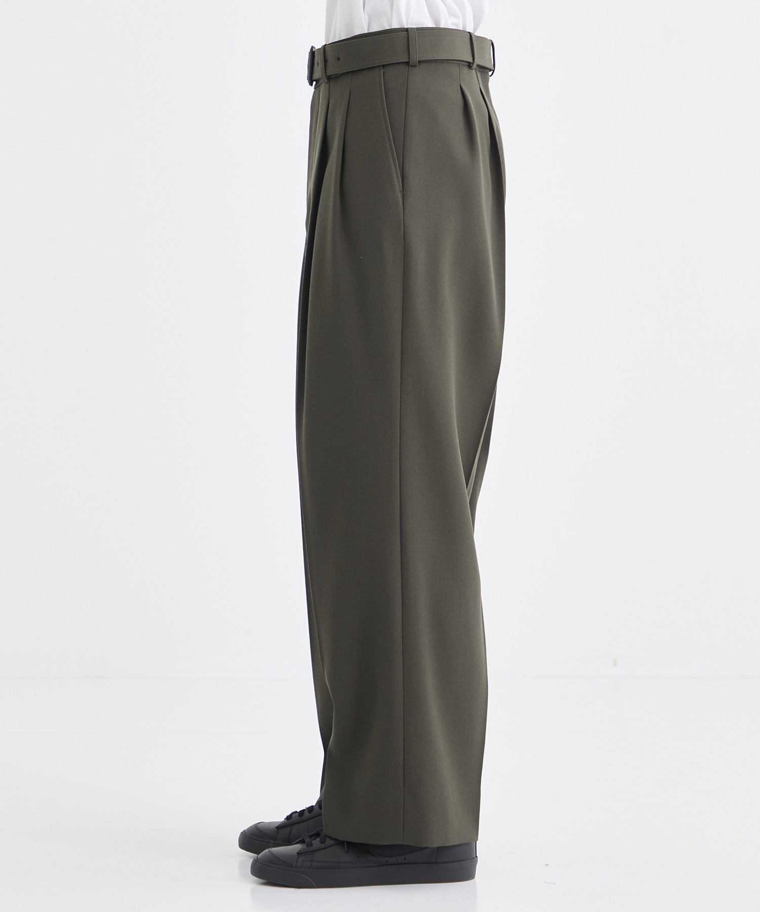 RERACS BELTED TUCK SLACKS THE RERACS