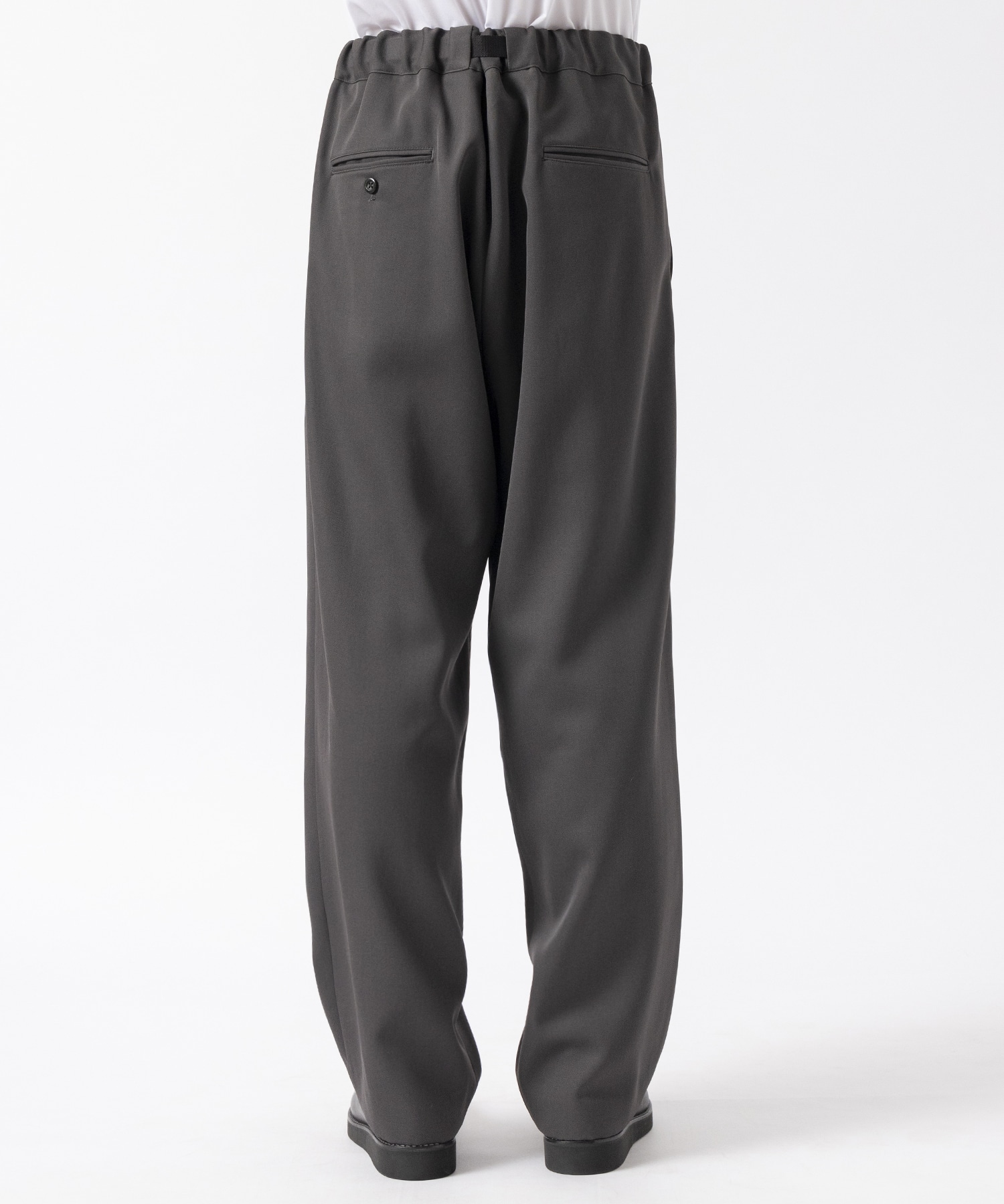 Tape-Belt 1 Tuck Pants UJOH HOMME