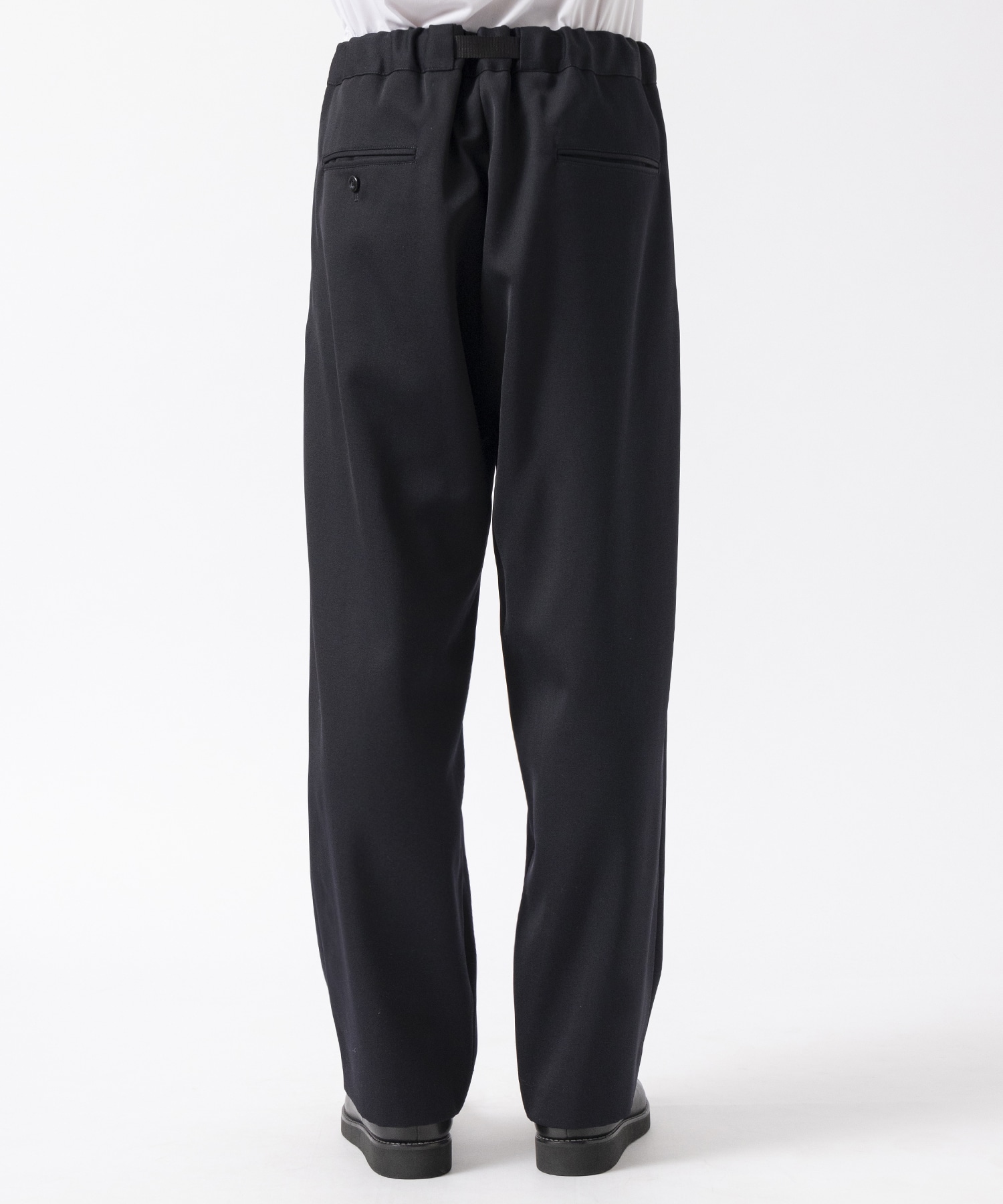 Tape-Belt 1 Tuck Pants UJOH HOMME