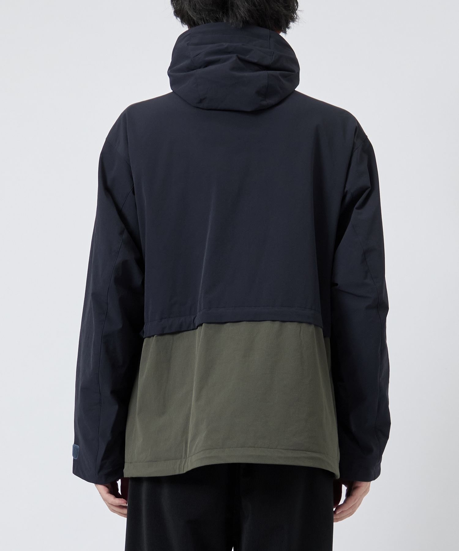 WINDSTOPPER MULTI POCKET JACKET White Mountaineering