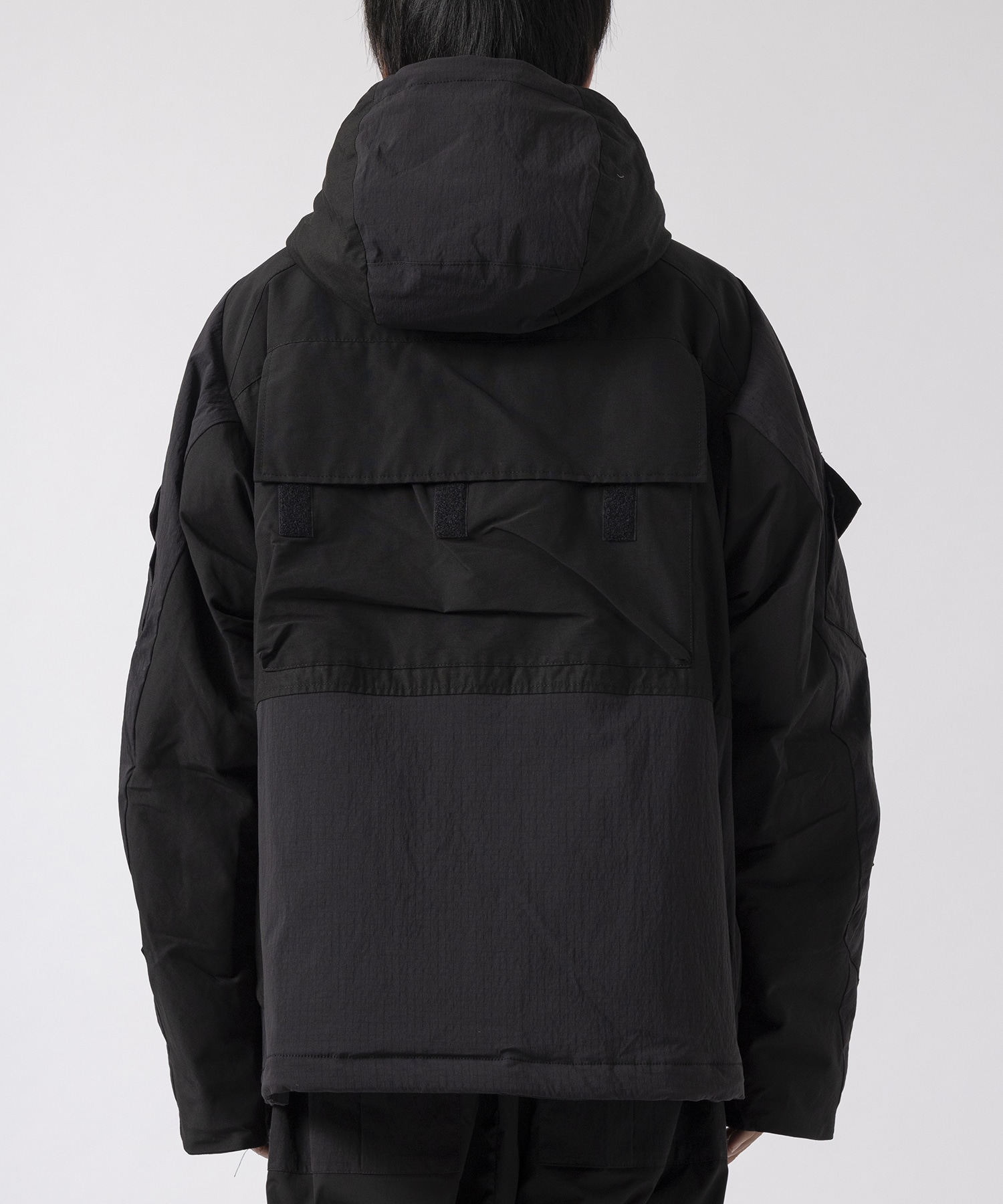 ×NEXUSVII ASYMMETRY JACKET White Mountaineering