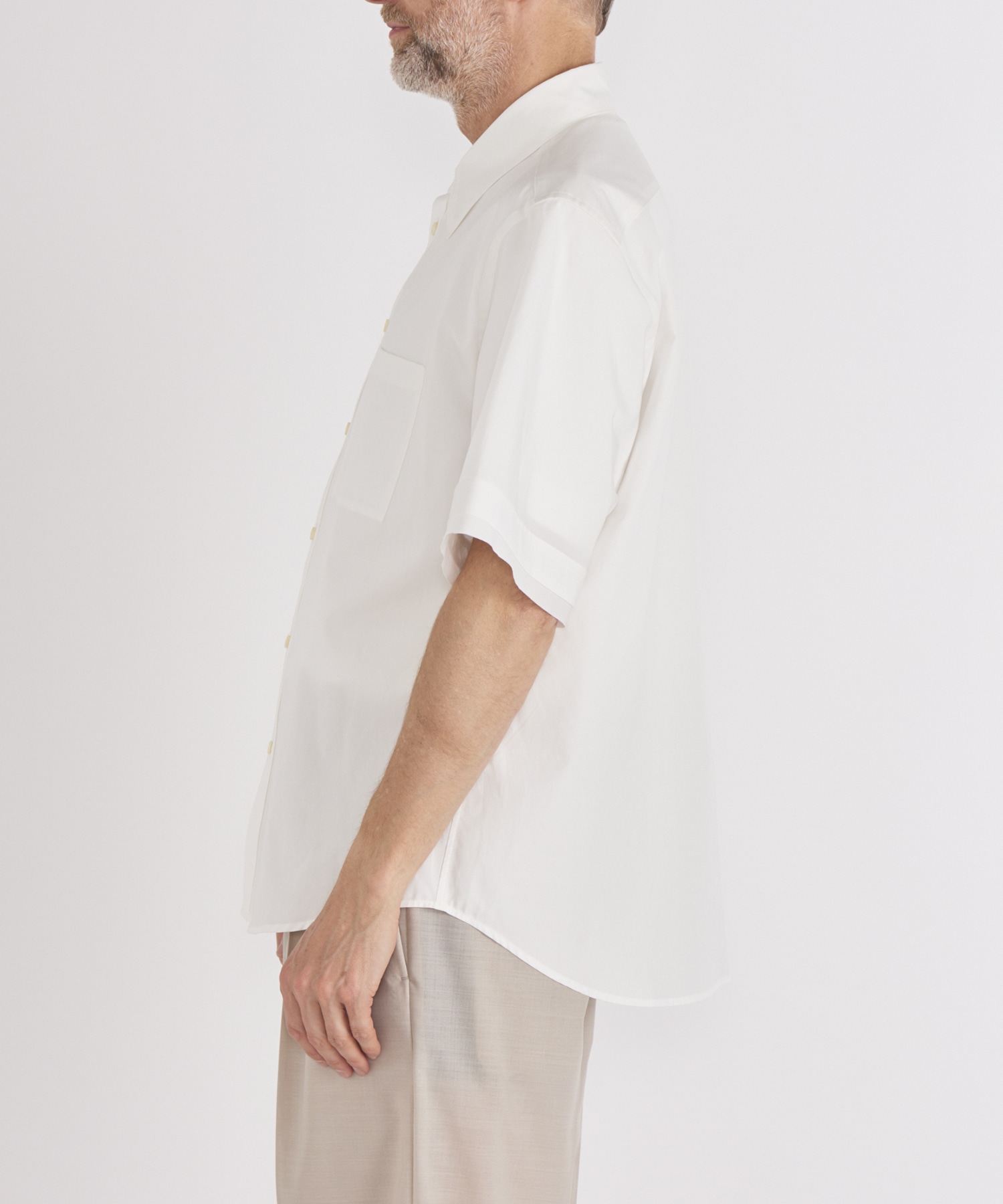 【イレニサ】REGULAR COLLAR SHORT-SLEEVED SHIRT IRENISA