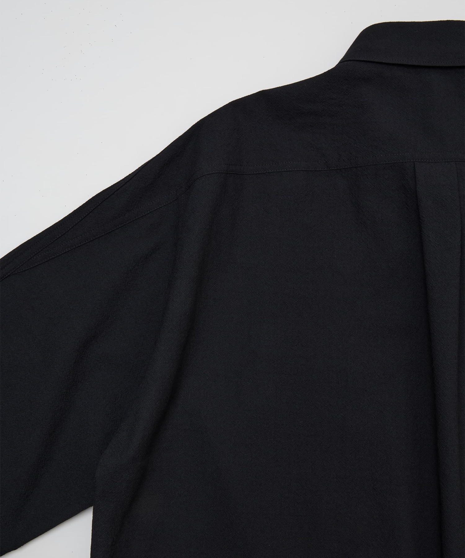 【イレニサ】EXTENDED YOKE HALF-SLEEVED SHIRT IRENISA