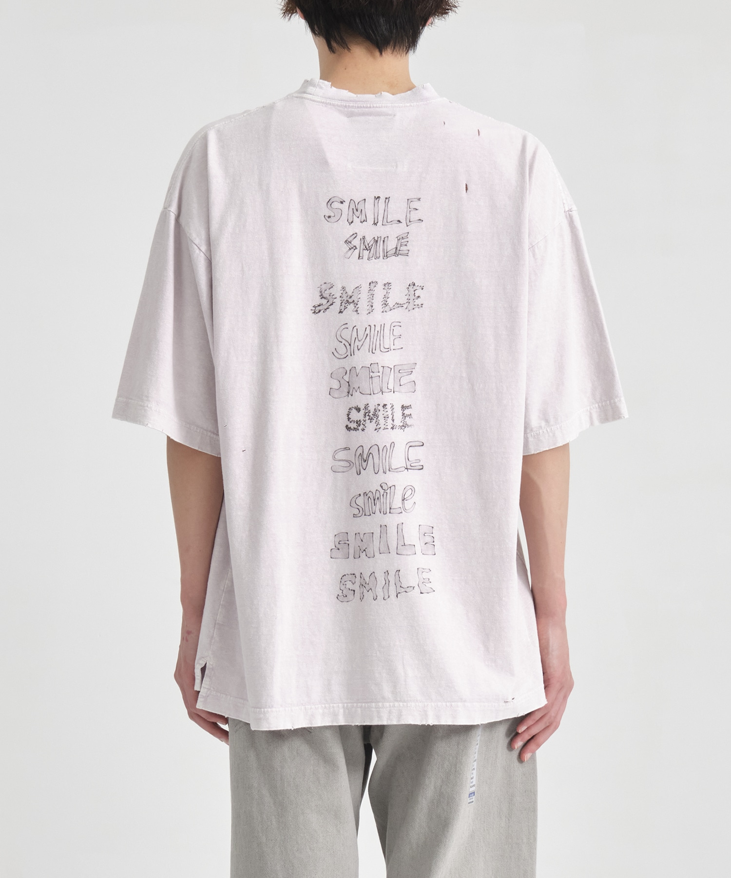 BLEACHED TEE(48 PINK): Maison MIHARA YASUHIRO: MENS｜THE TOKYO