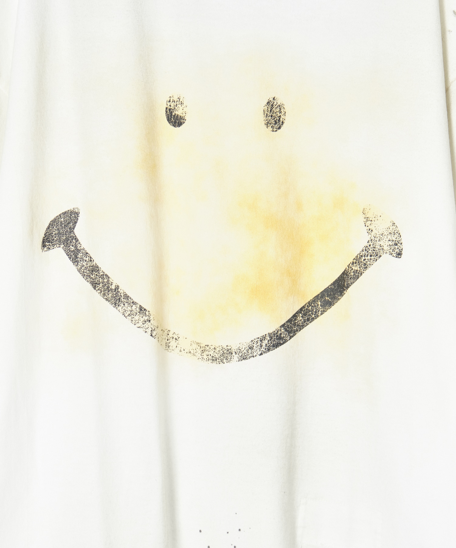 SMILY FACE PRINTED DISTRESSED TEE Maison MIHARA YASUHIRO