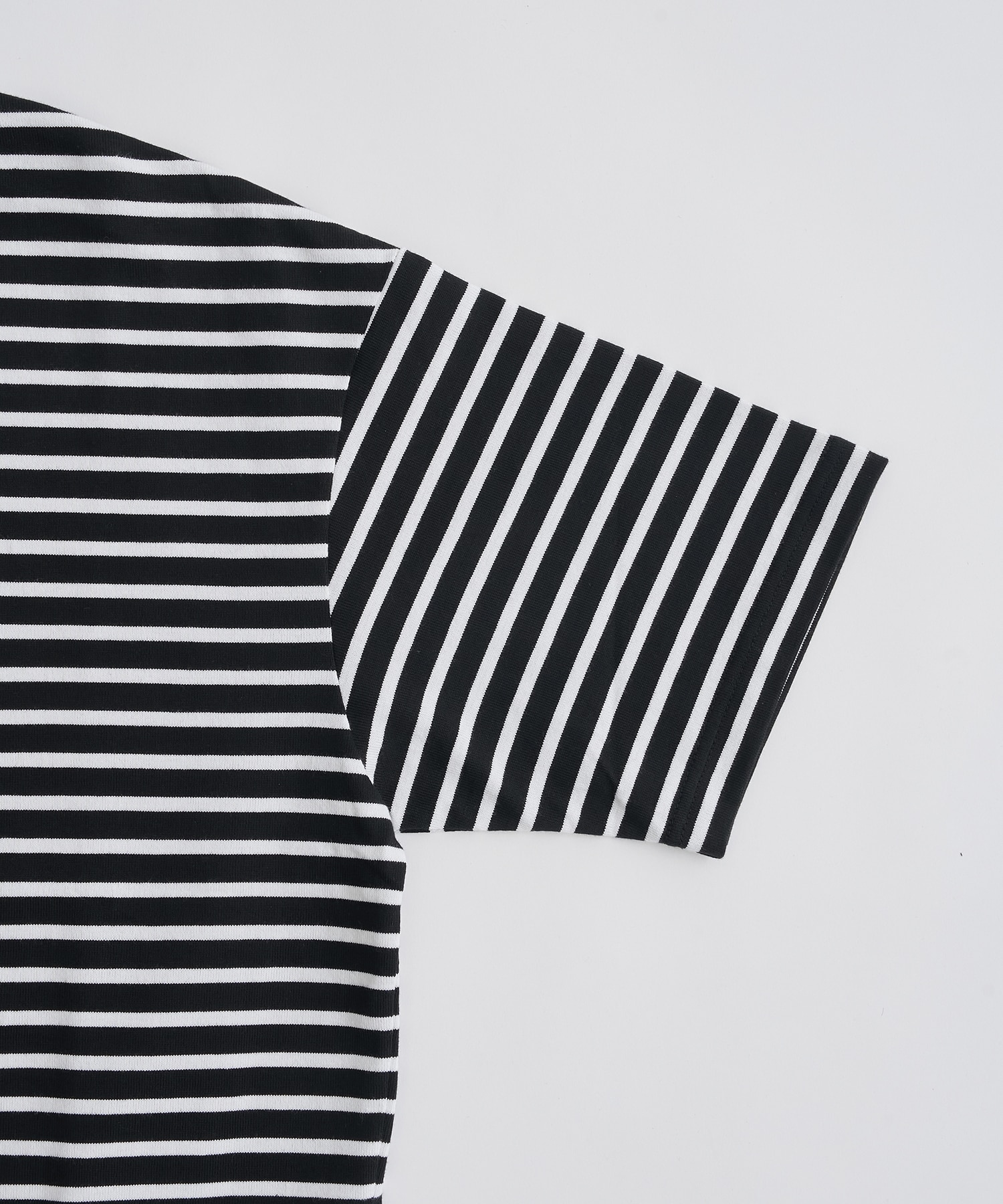 HO-T016-051 S/S Tee COMME des GARCONS HOMME