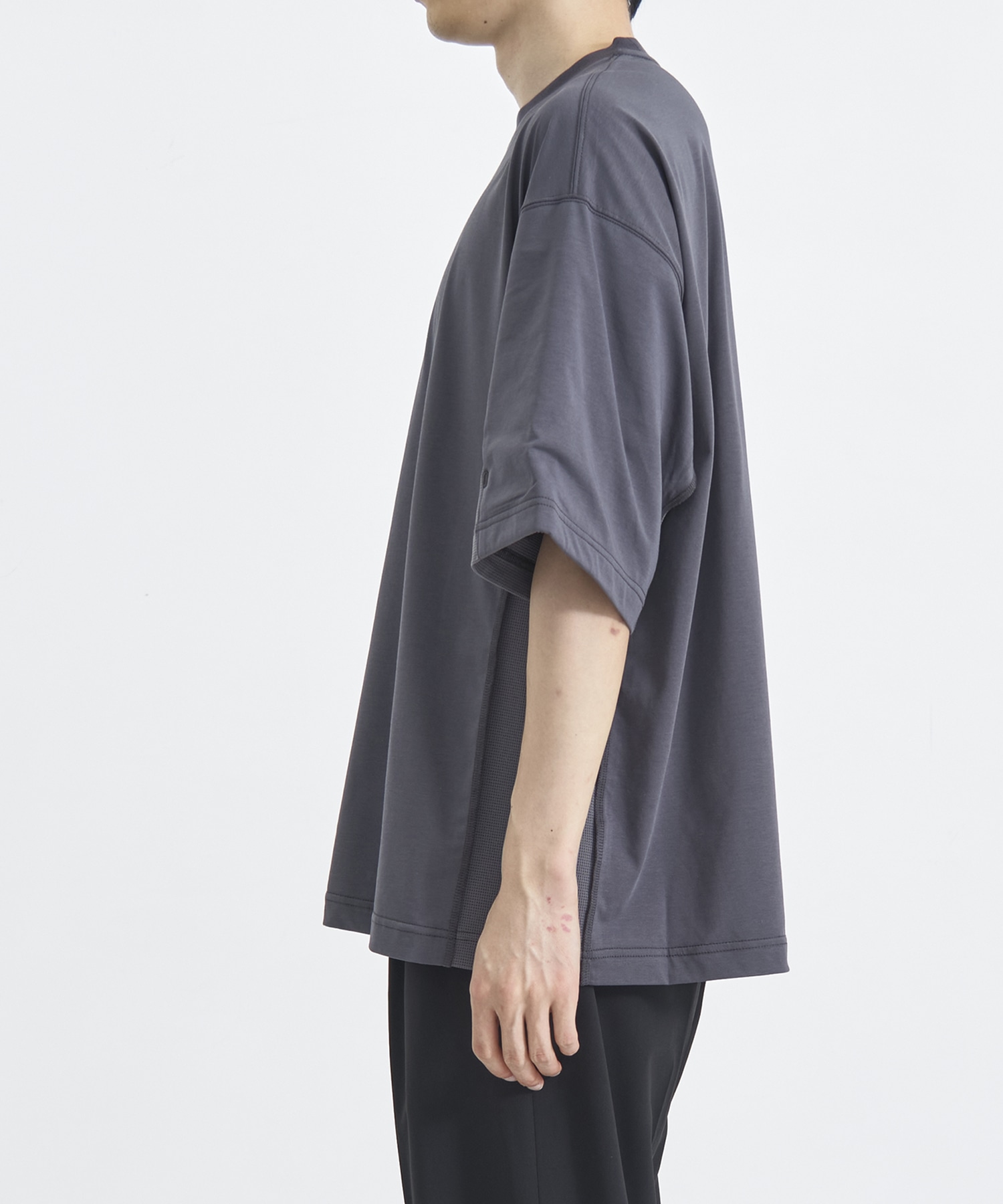 9251-CS53-015 S/S TEE N.HOOLYWOOD