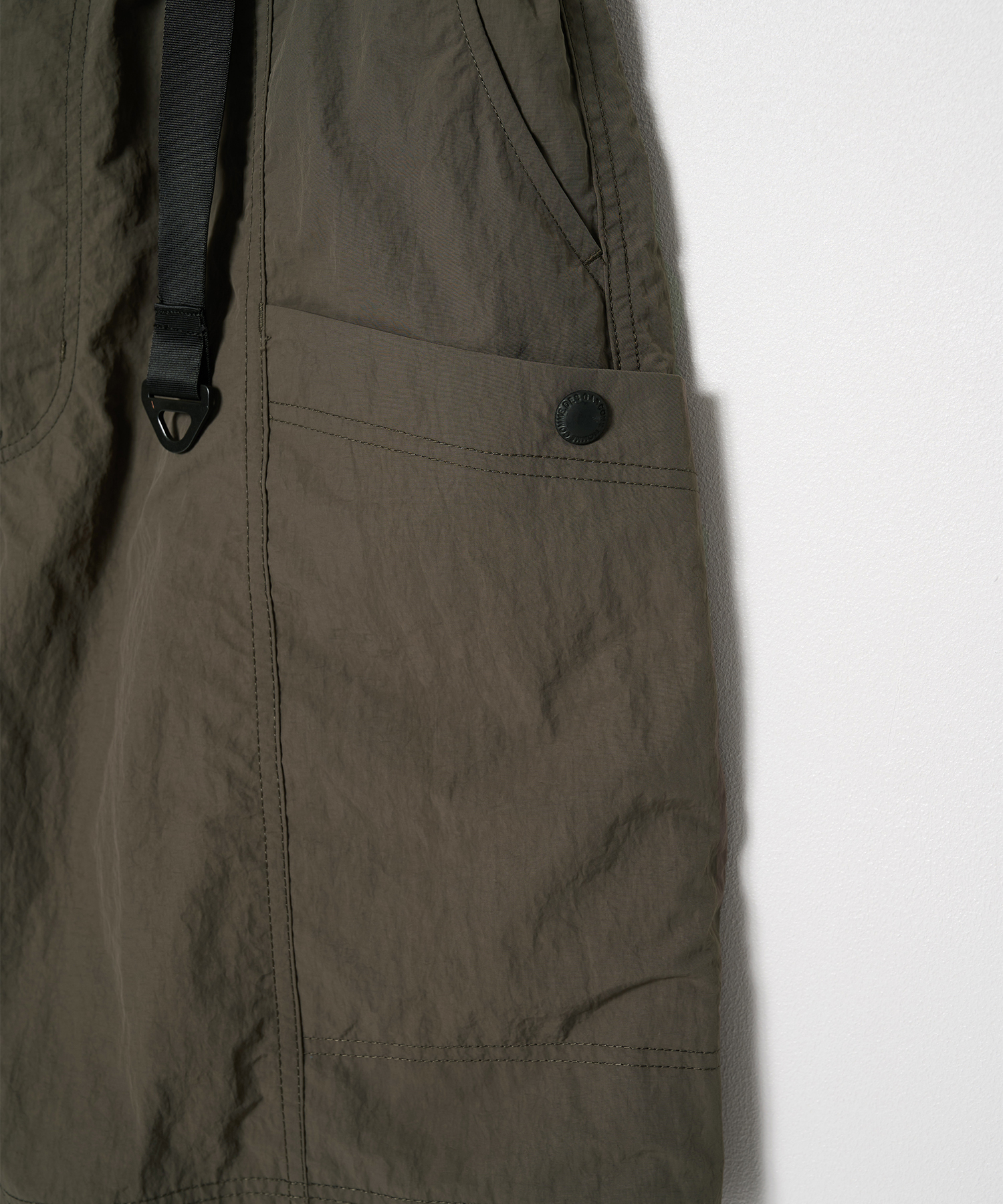 【コムデギャルソンオム】ナイロンタッサー Belt Shorts COMME des GARCONS HOMME