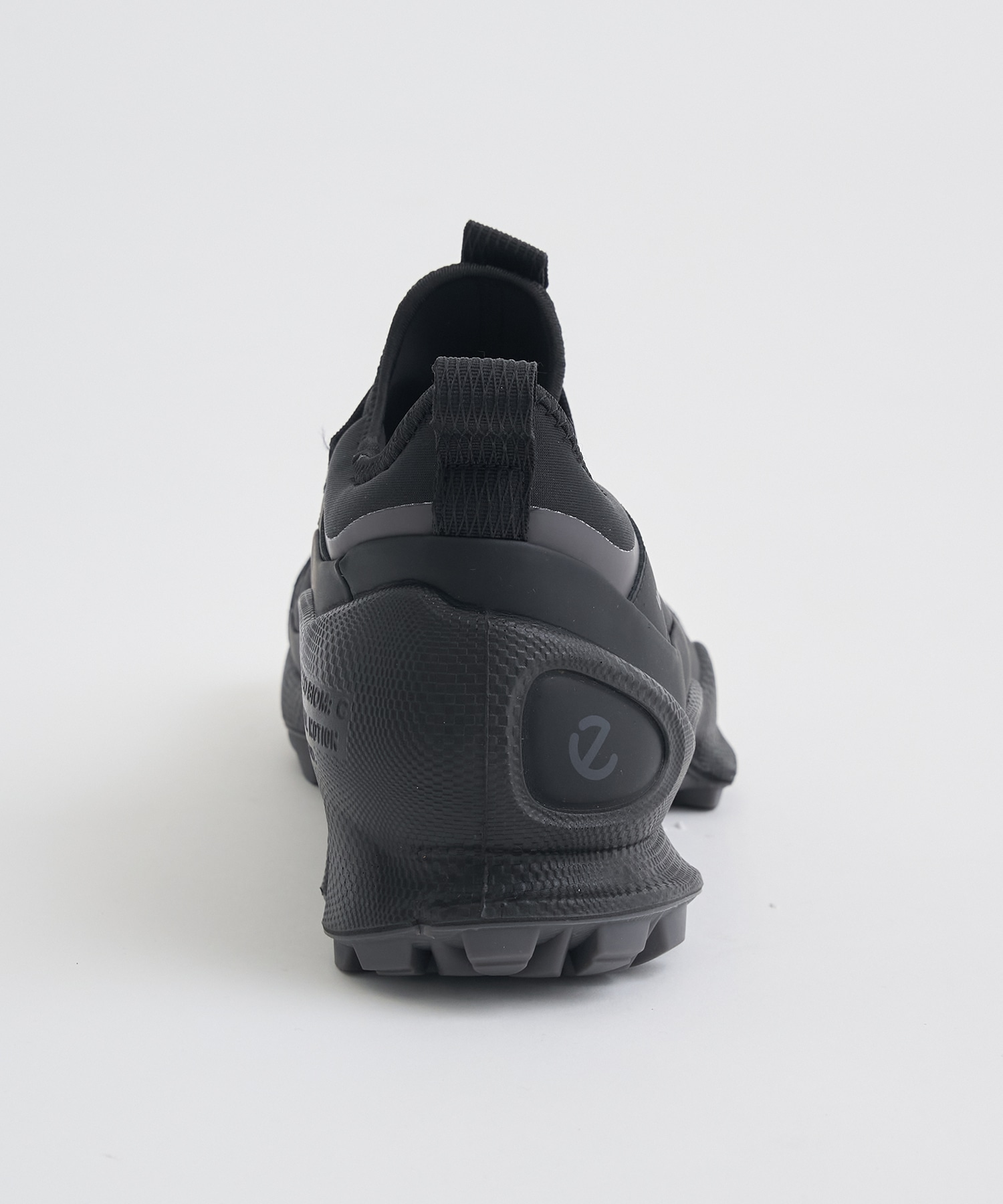 WM x ecco 25SS C-trail SLIP-ON White Mountaineering