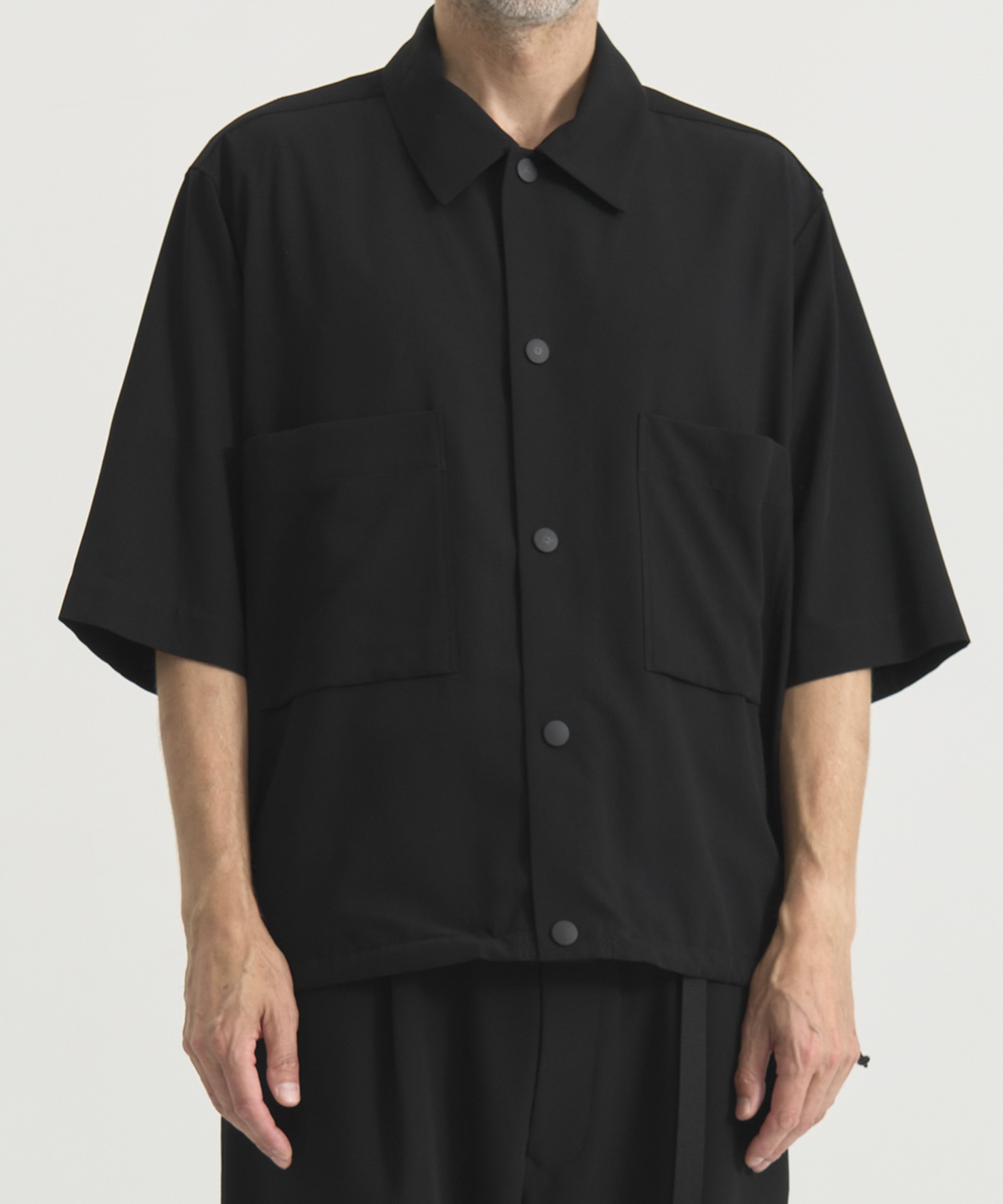 別注Draw Code S/S シャツ UJOH HOMME