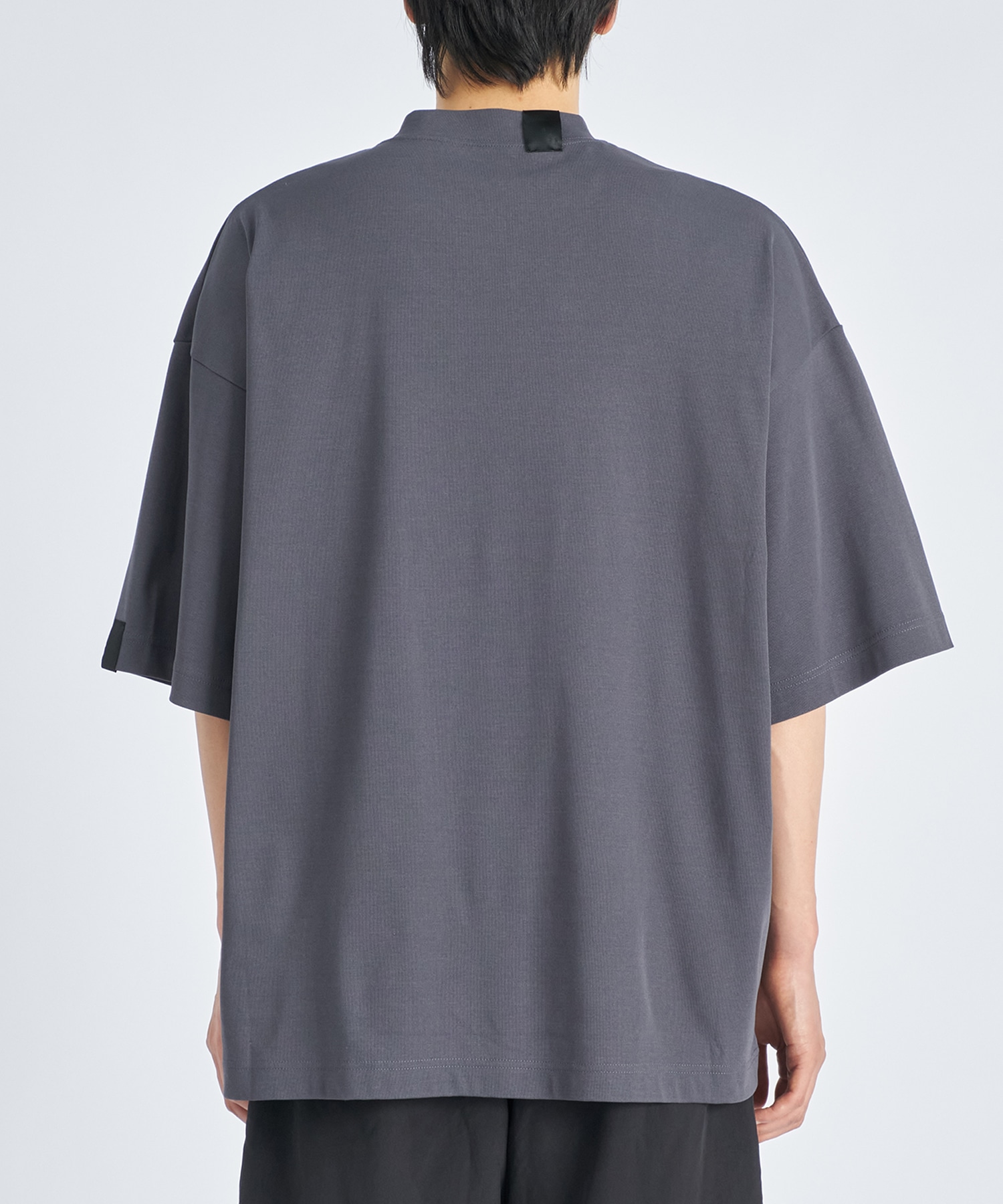 2251-CS51-019 S/S TEE N.HOOLYWOOD