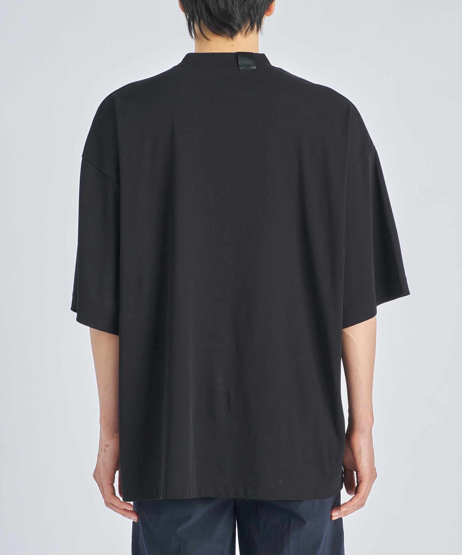 2251-CS51-019 S/S TEE N.HOOLYWOOD