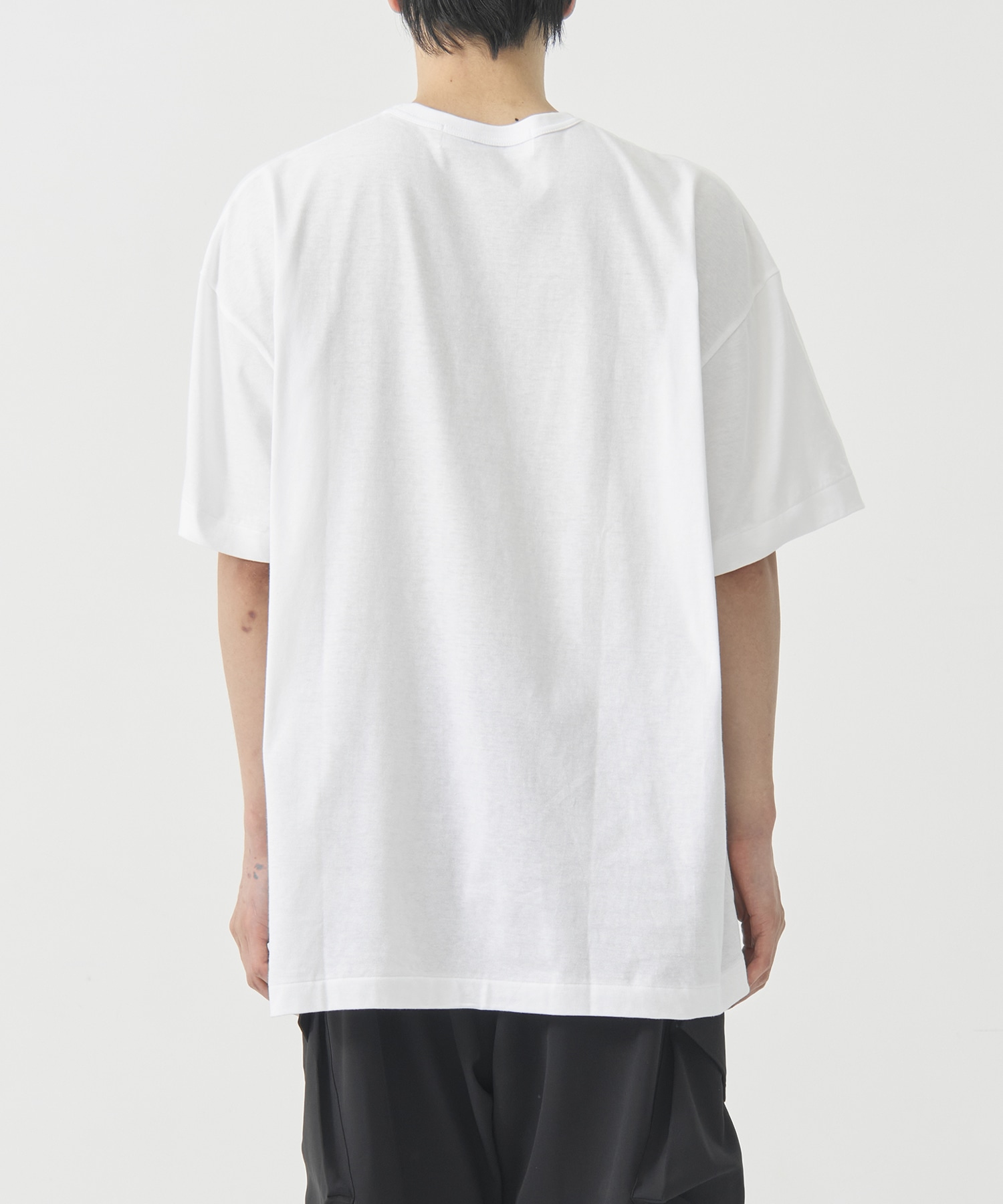 AX-T350-051 - OVERSIZED LOGO T-SHIRT S/S 