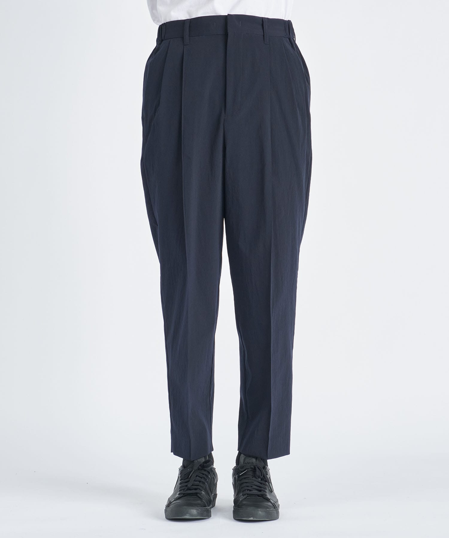 着た方が涼しい Pintucrease Wide Tapered Pants THE TOKYO