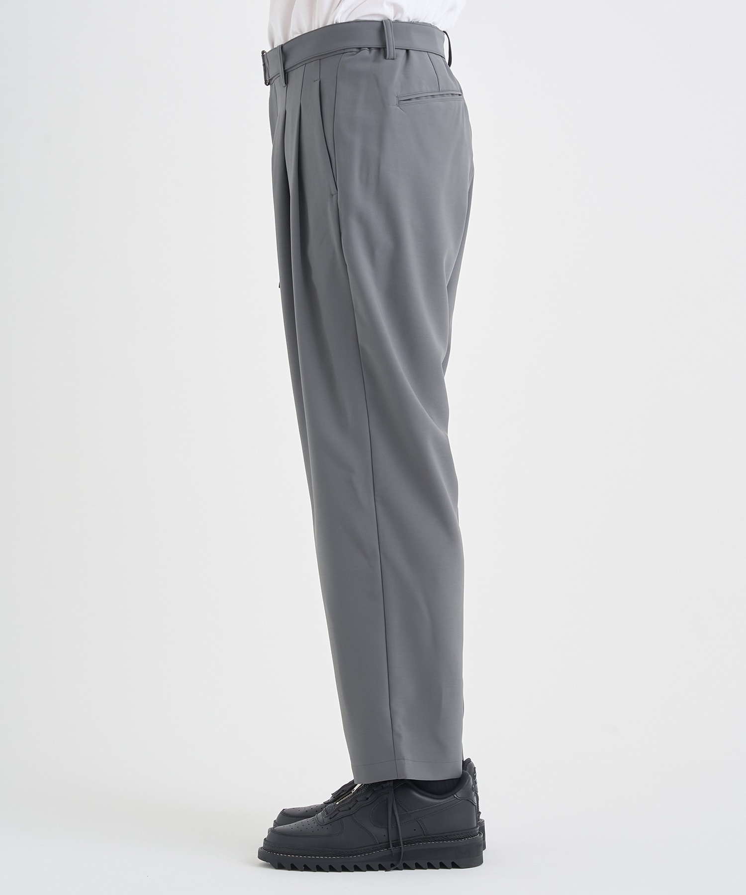 別注 PE CONPACT TWILL BELTED PANTS ATTACHMENT