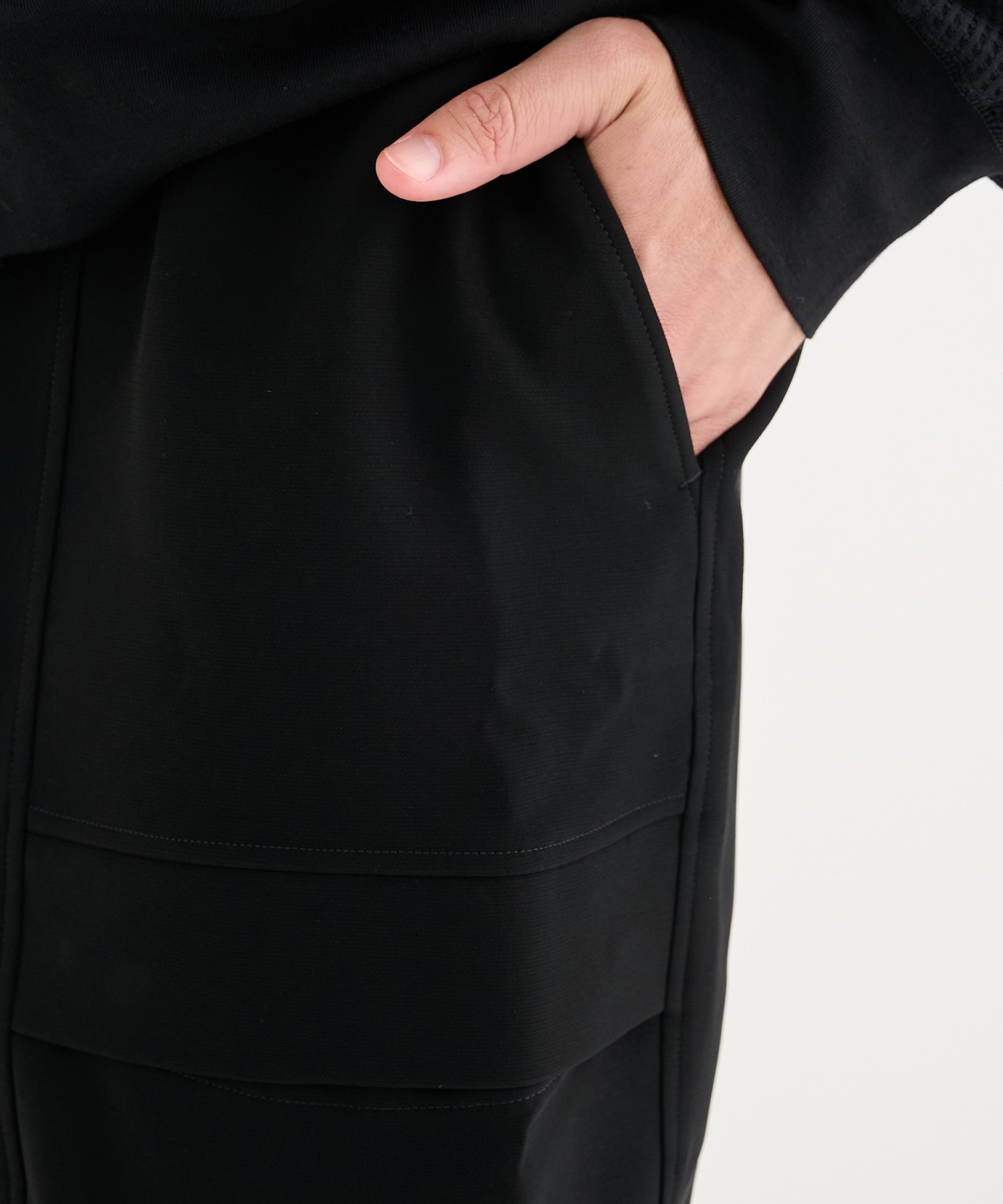 2252-CP28-095 BELT PANTS N.HOOLYWOOD