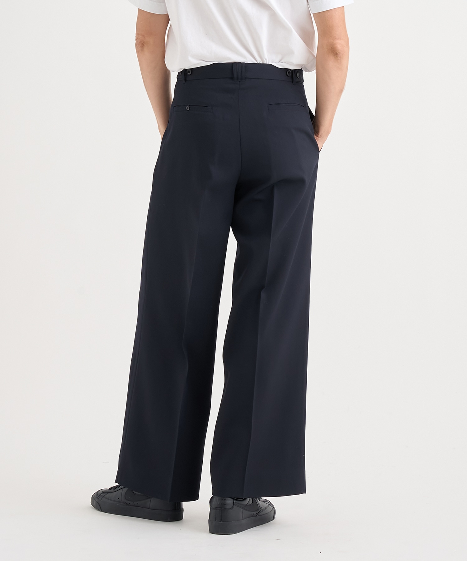 3pleated Wide-leg Trousers YOKE