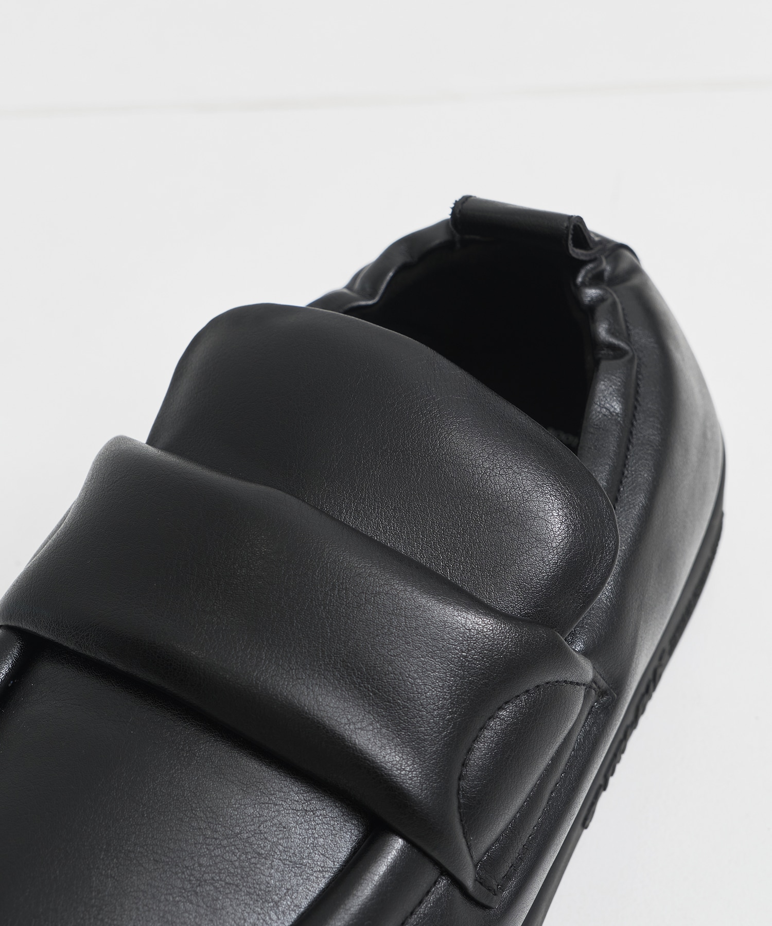SOFT-PAD LOAFER foot the coacher