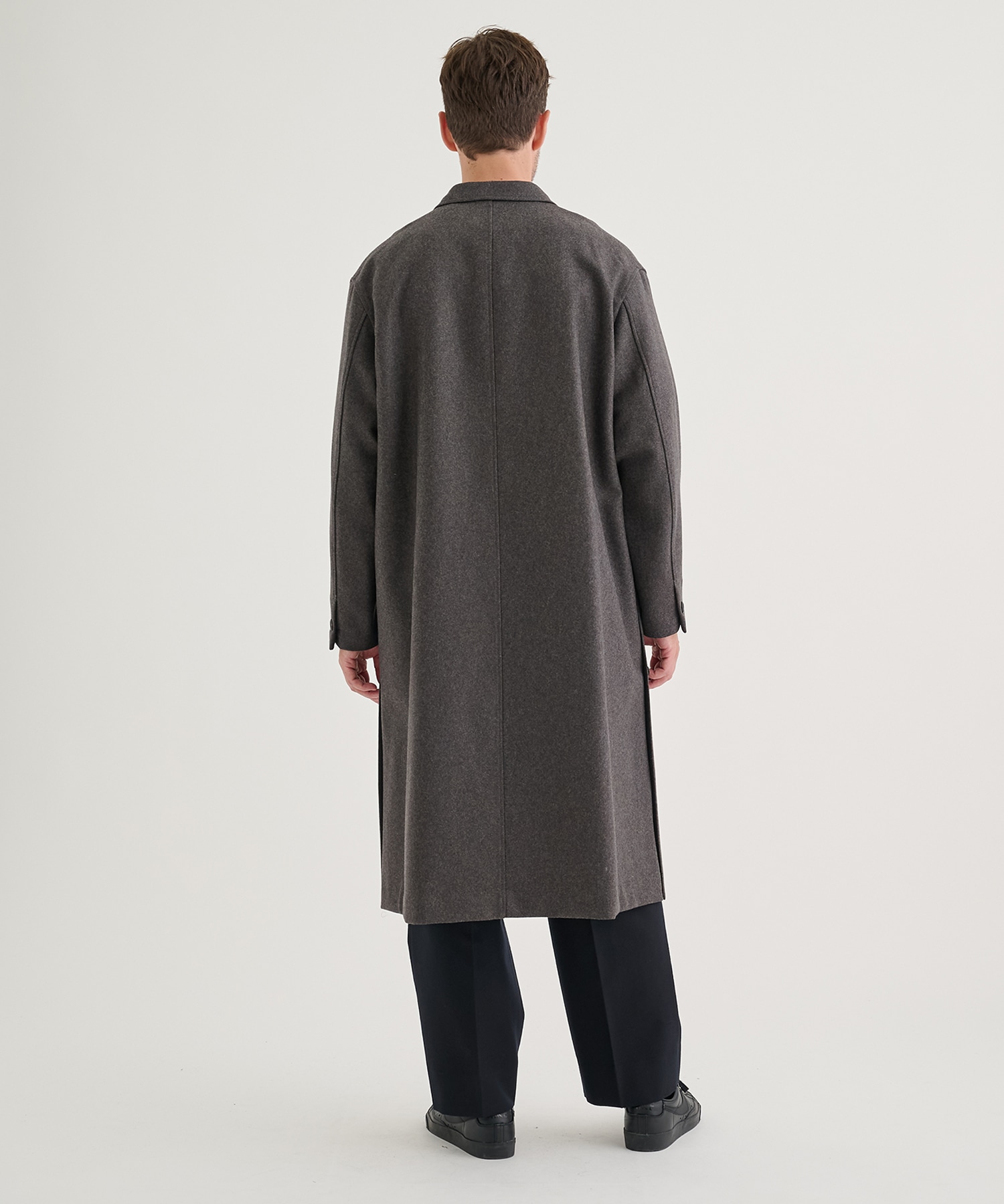 THE DOUBLE PEAKED EASY COAT THE RERACS